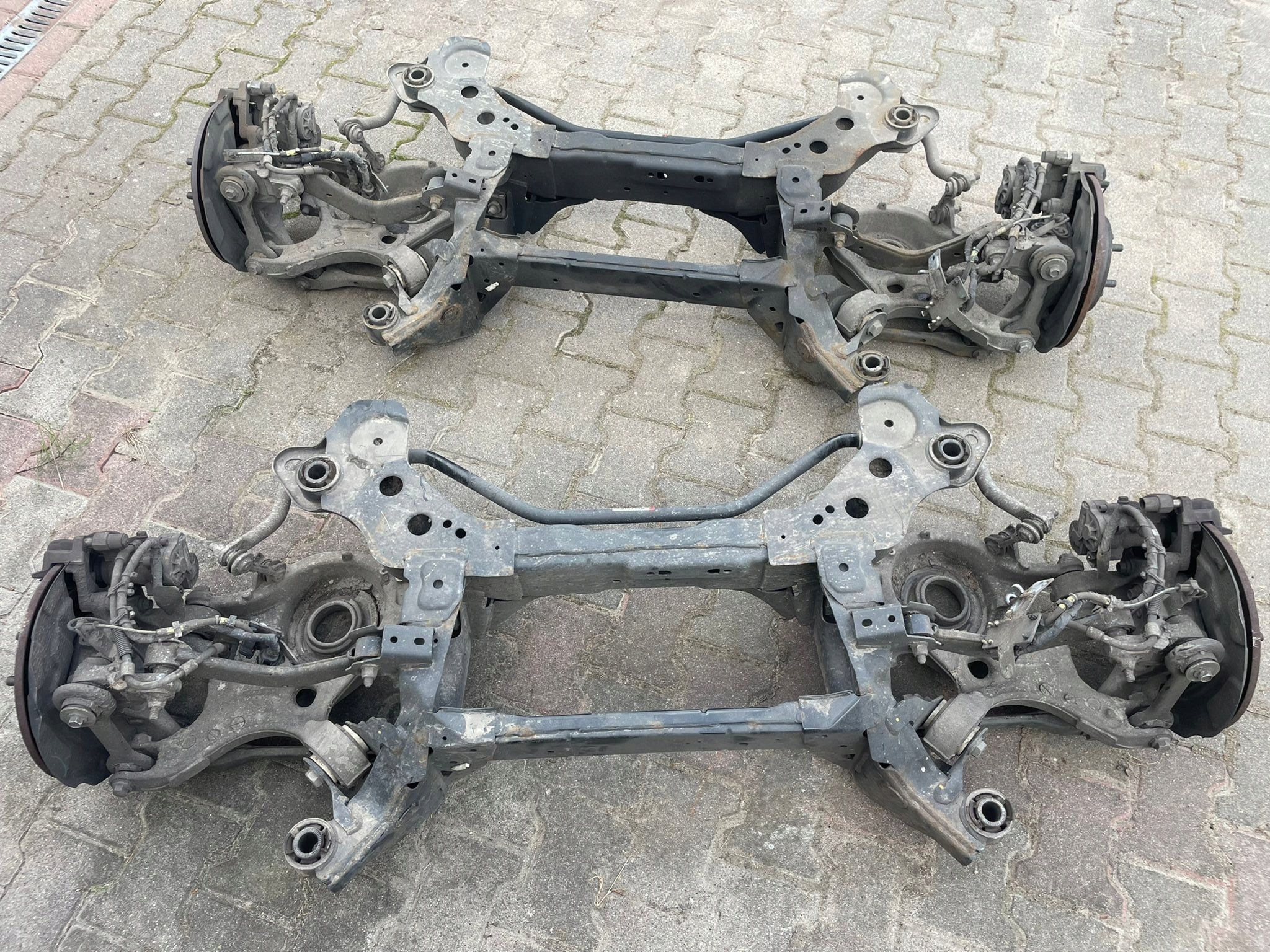 ZAWIESZENIE TYŁ BELKA WÓZEK FORD S-MAX II MK2 2.0 TDCI