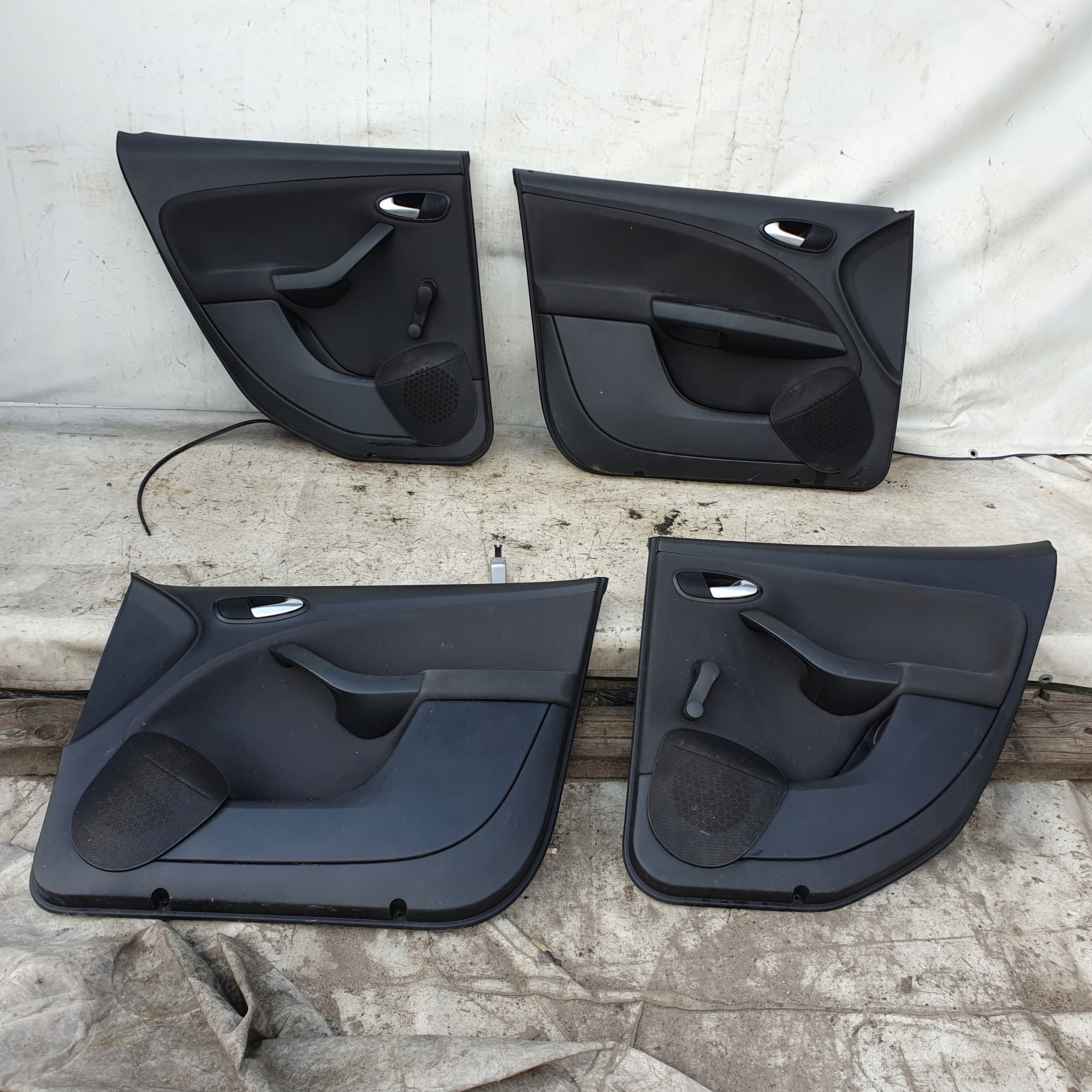 Tapicerka boczek drzwi Seat Altea XL