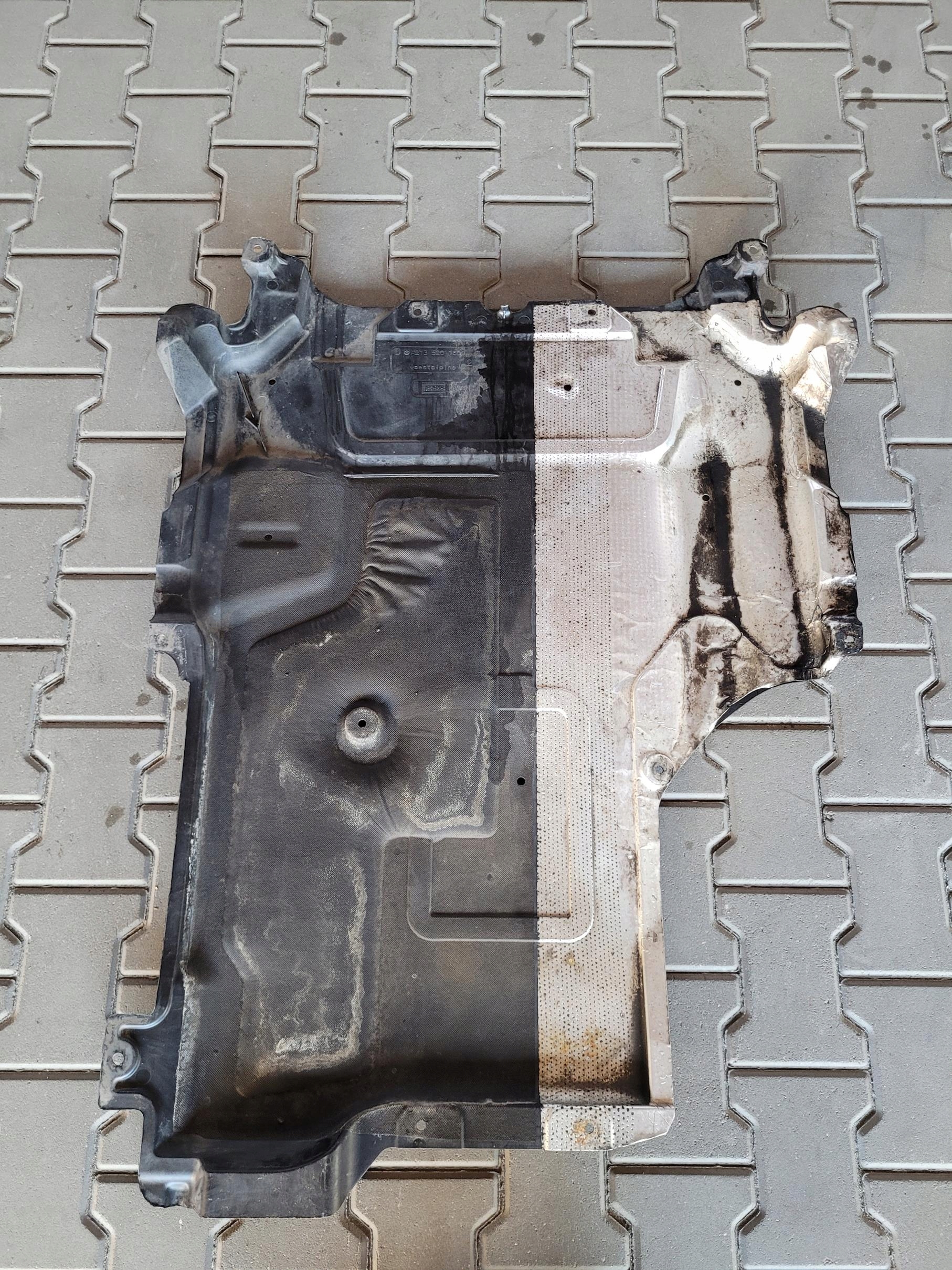 cover below engine A2135201600 MERCEDES W213 S213 E 220 D 2.0 CDI
