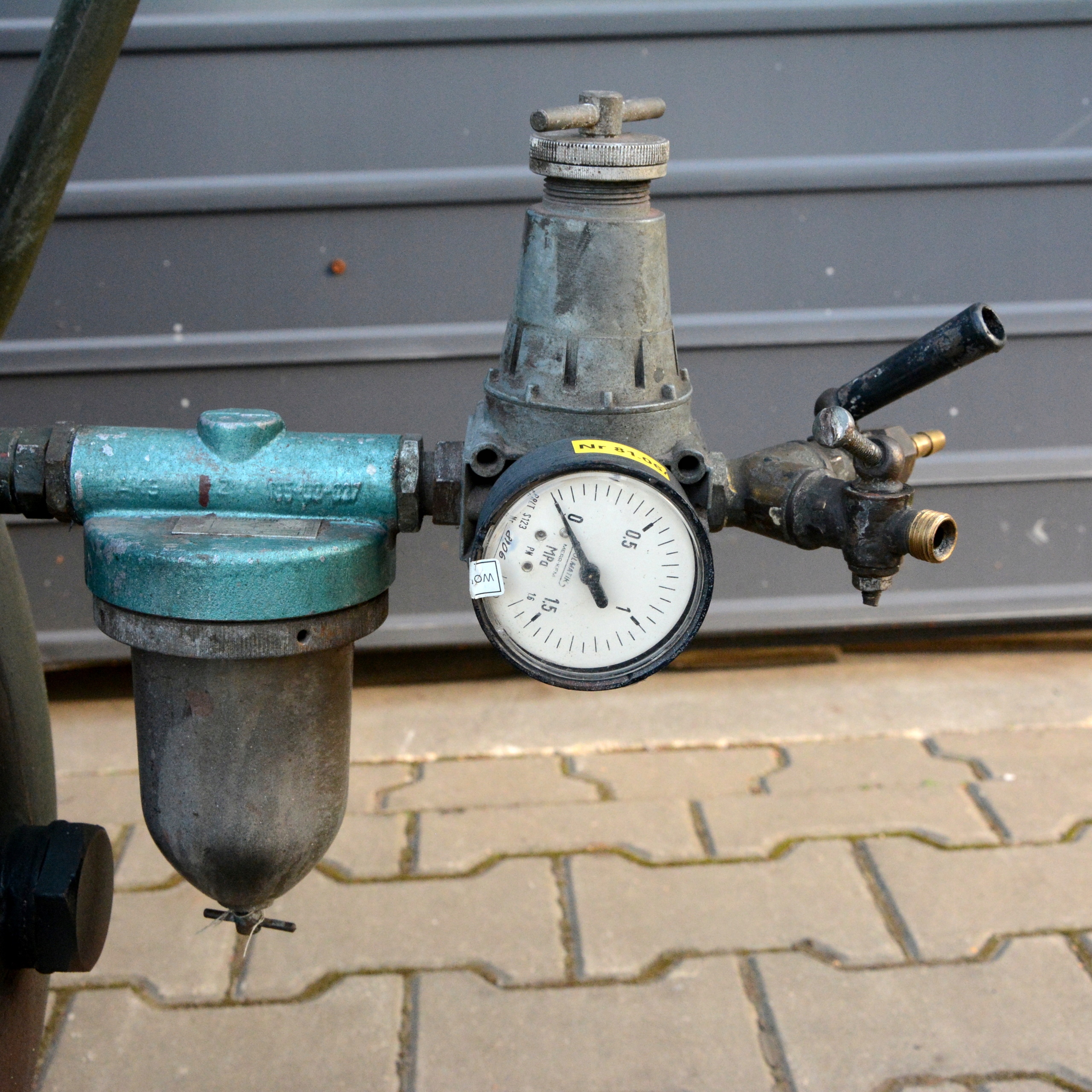 Sprężarka kompresor WAN-CE 3kW 150l Pojemność zbiornika 150 l