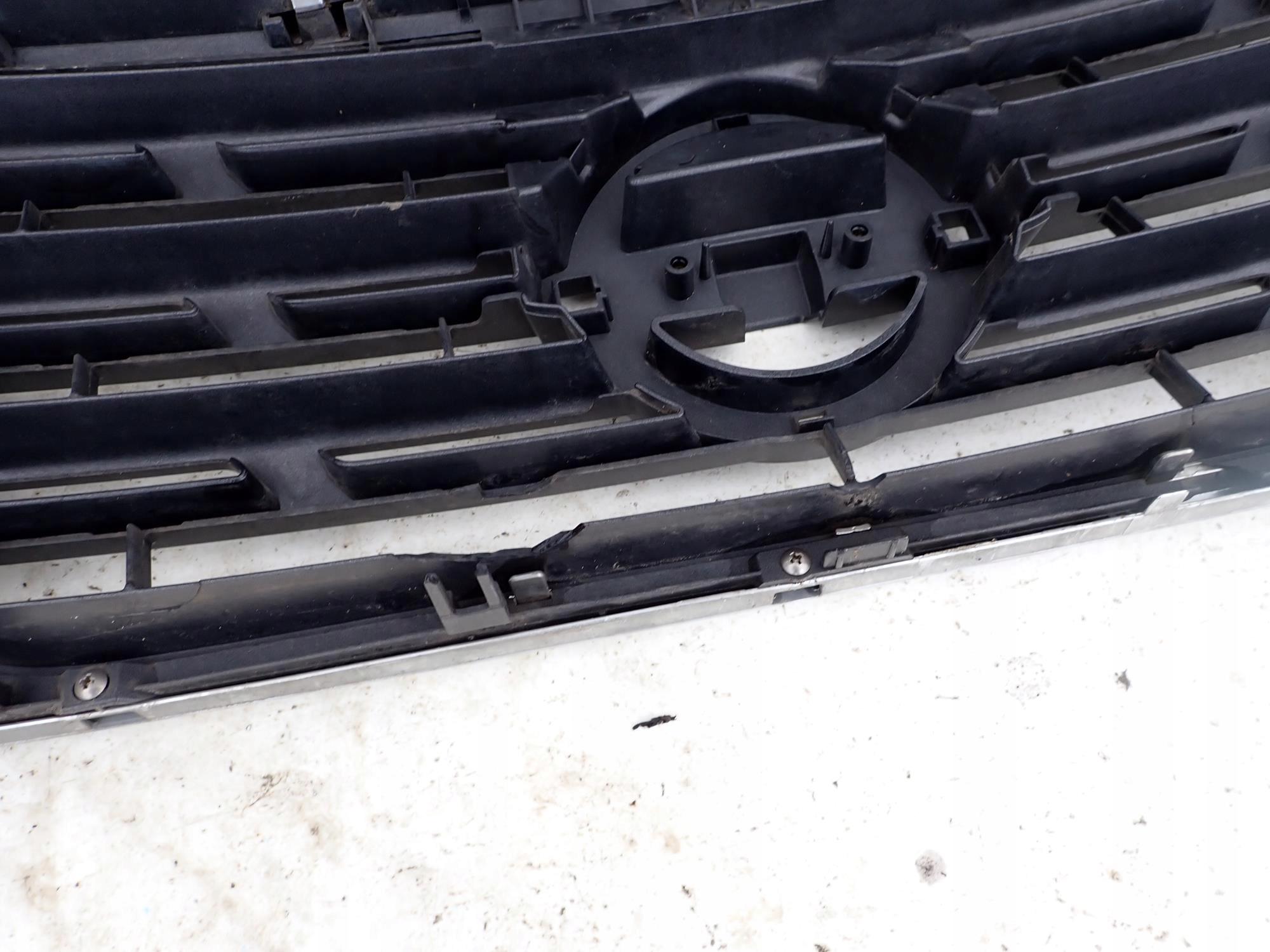 NISSAN NAVARA IV 4 14-20 Grill Grill