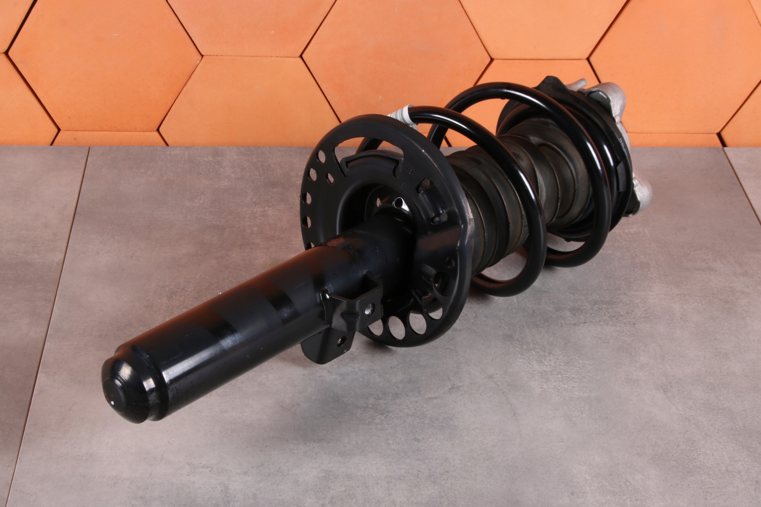 BMW G22 420dX 420iX 430iX shock absorber right front front 6879386 4297 km!!