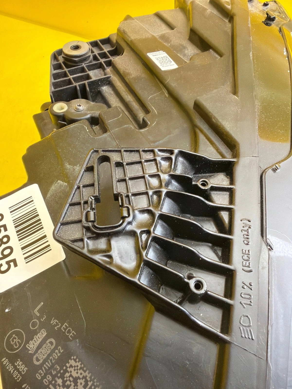 light left front Audi A3 8Y 2020- Full Led 8Y0941033
