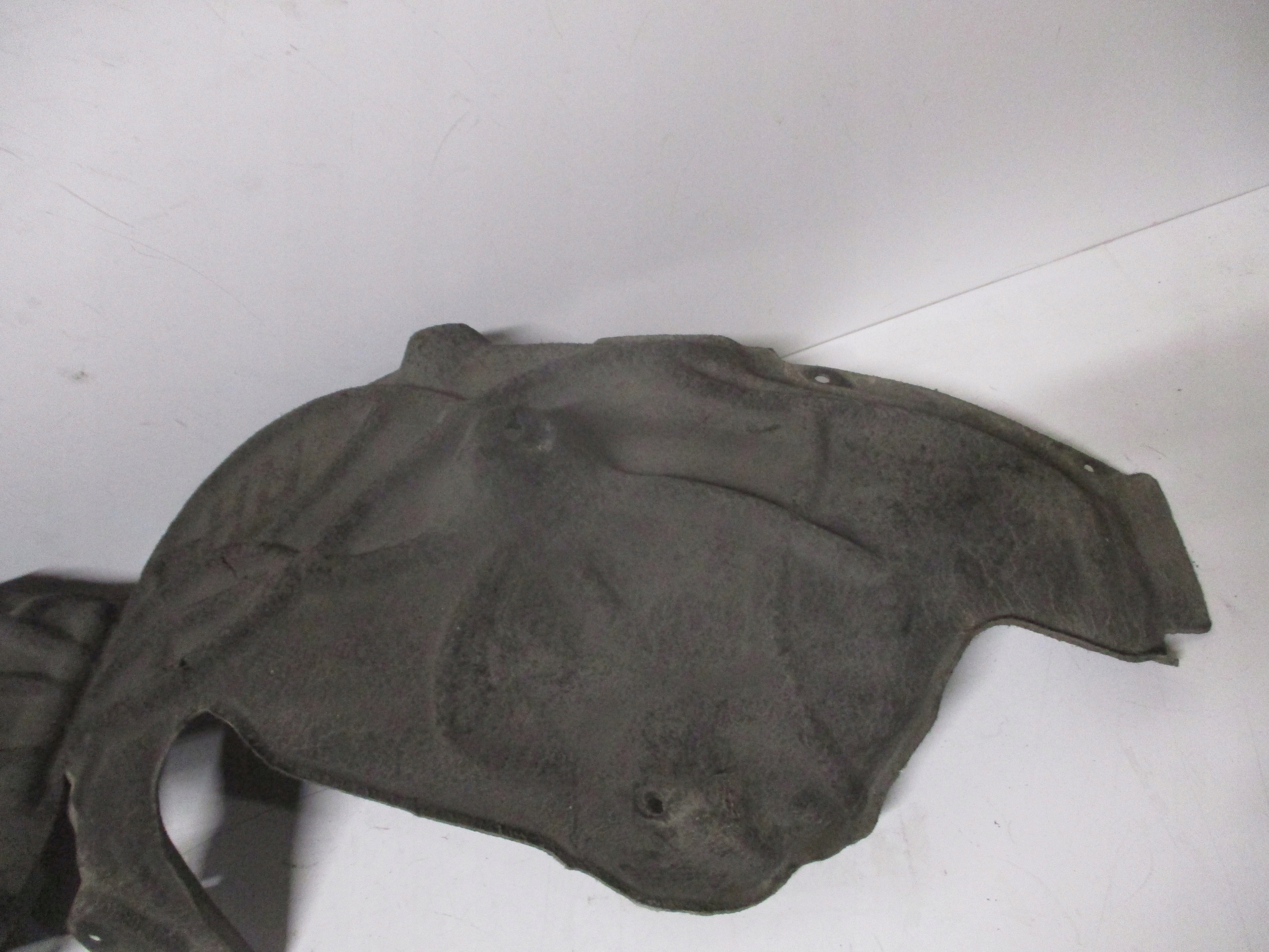 mudguard rear. rear part right BMW 1 F40