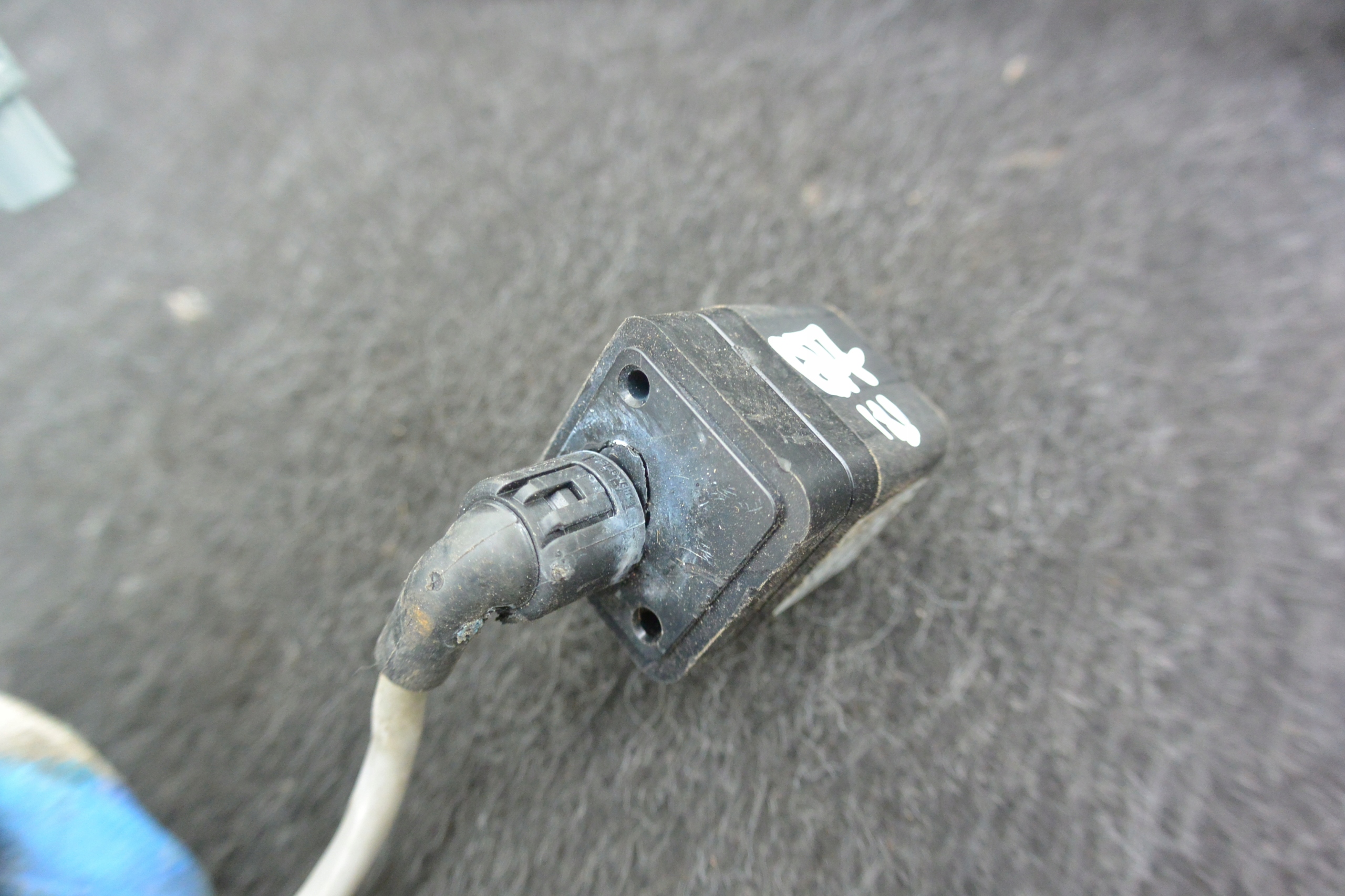 A2f33e0645728a3c432198831d4d