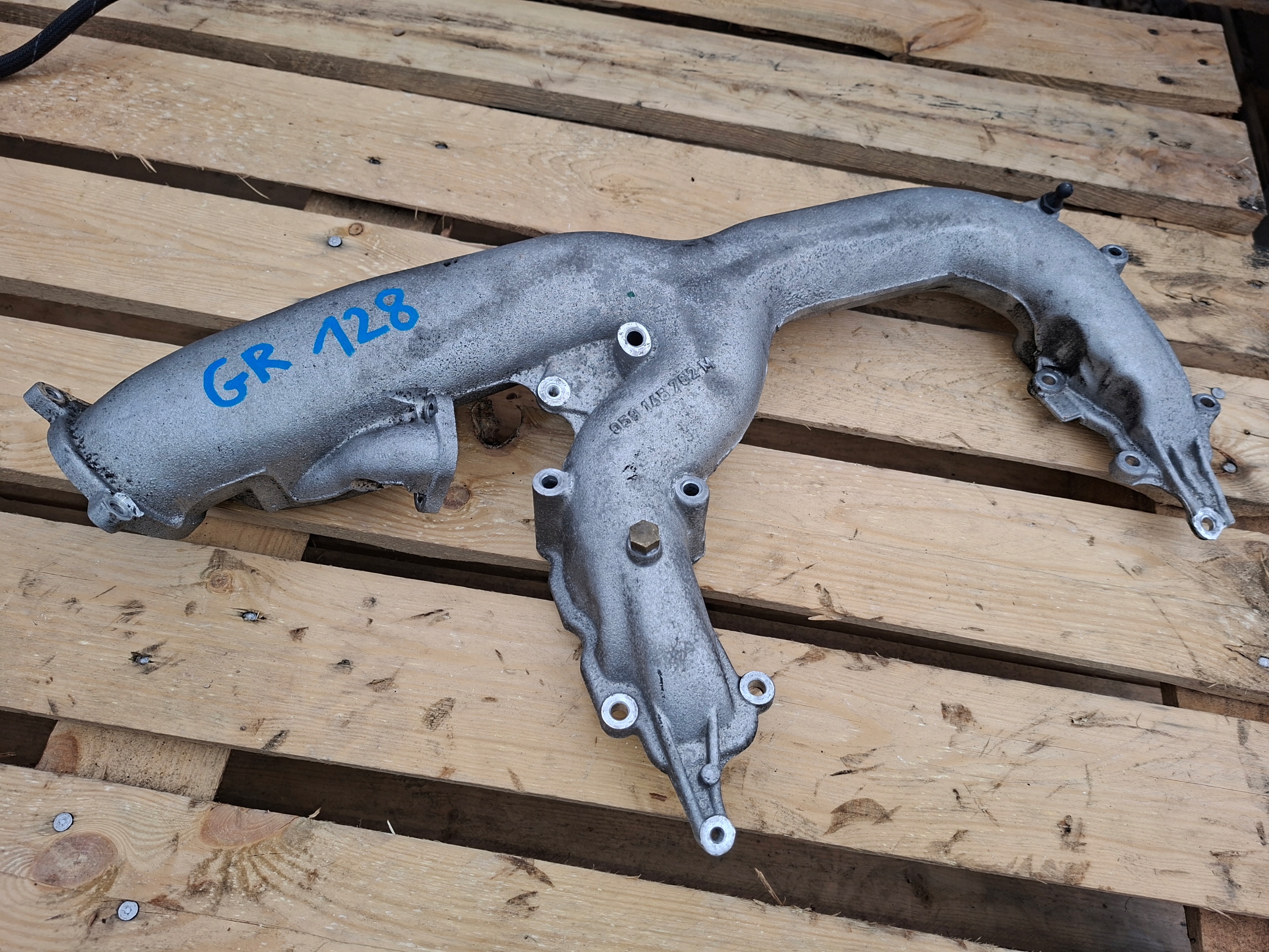 header pipe DOLOTOWY SSACY AUDI A4 B8 A5 8T Q5 2.7 3.0 TDI V6 059145762M