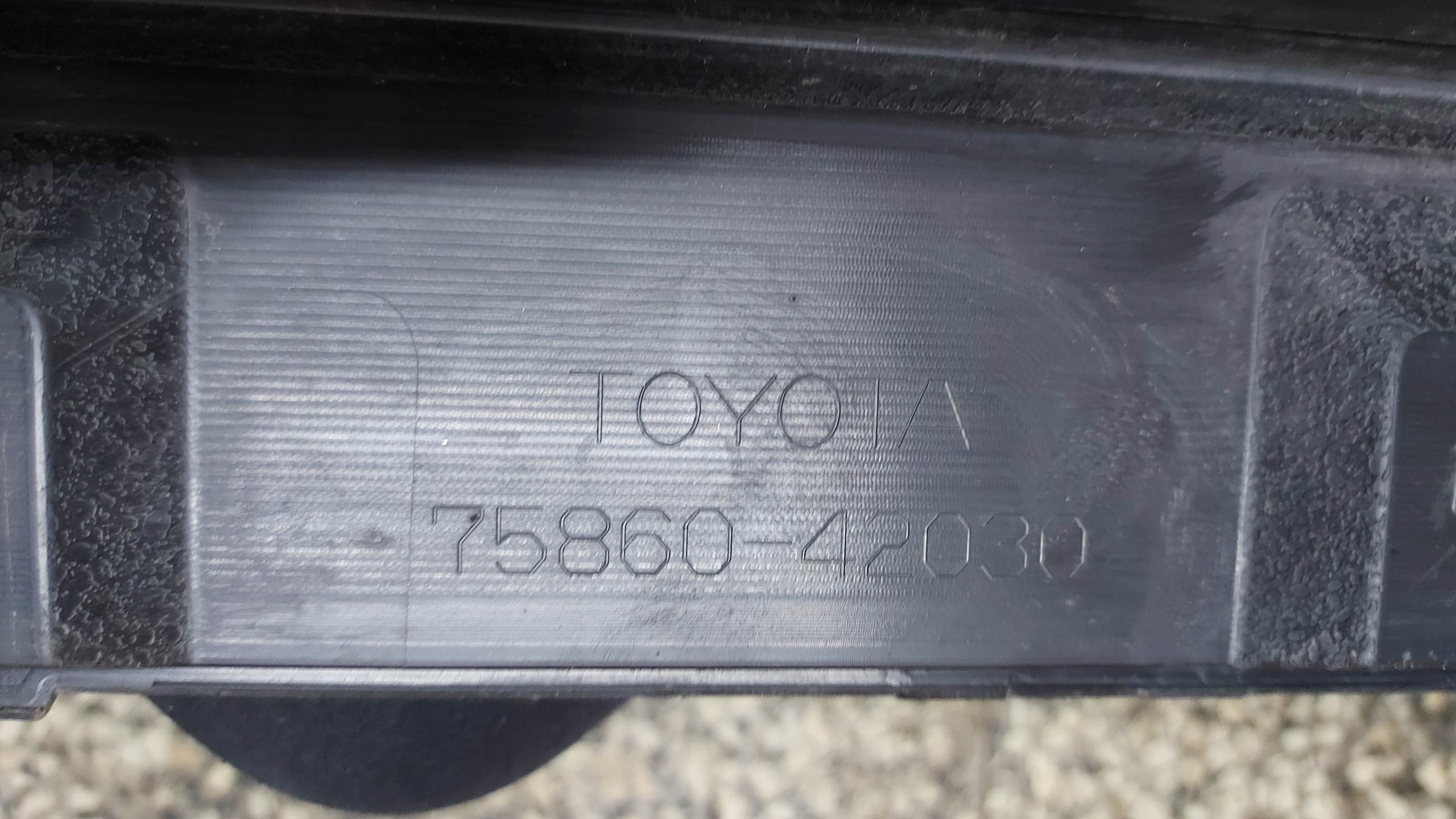 threshold moulding cap threshold left left TOYOTA RAV4 V 18