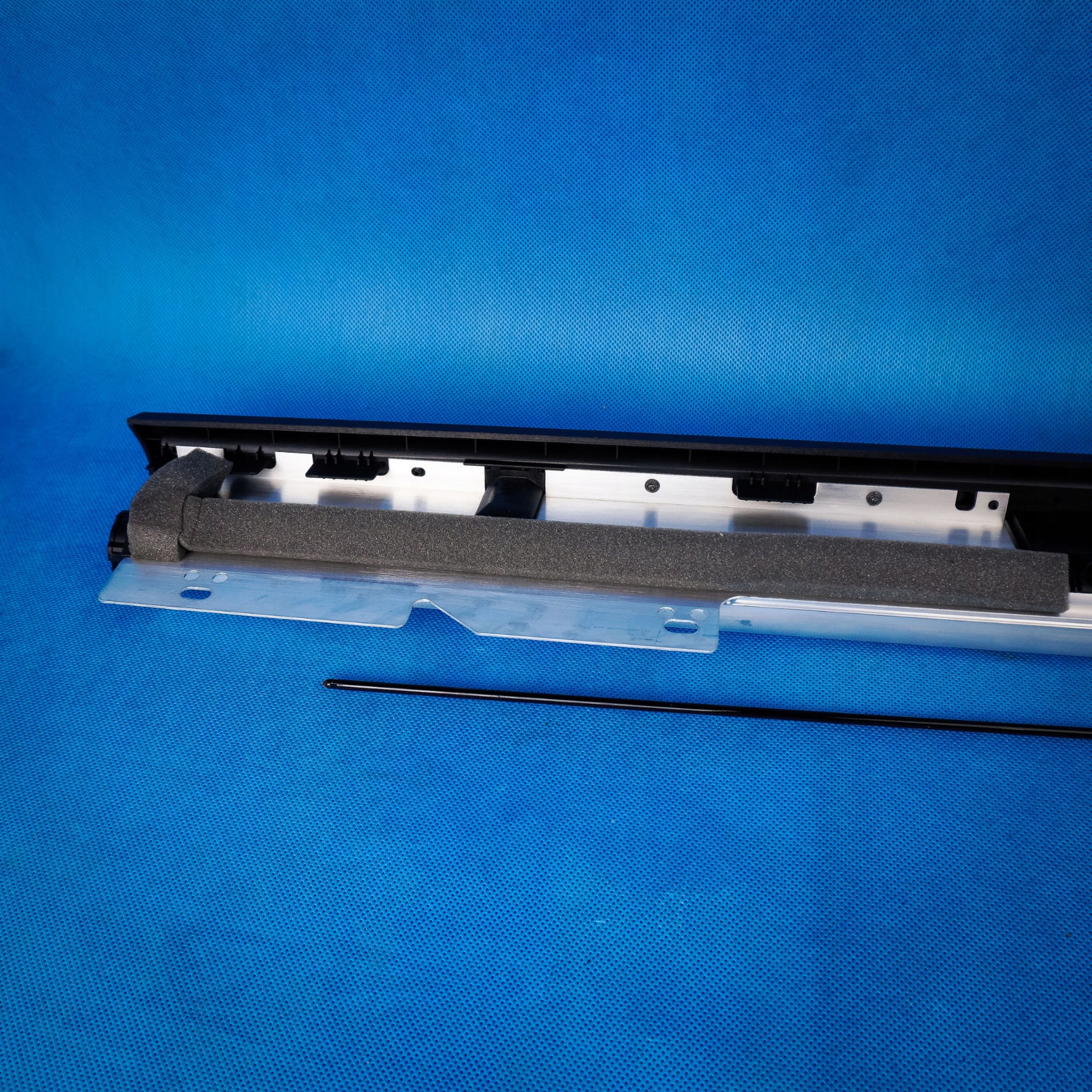 roló hátso elektromos hátsó bal Audi A8 4H Long 4H4861333A QBC