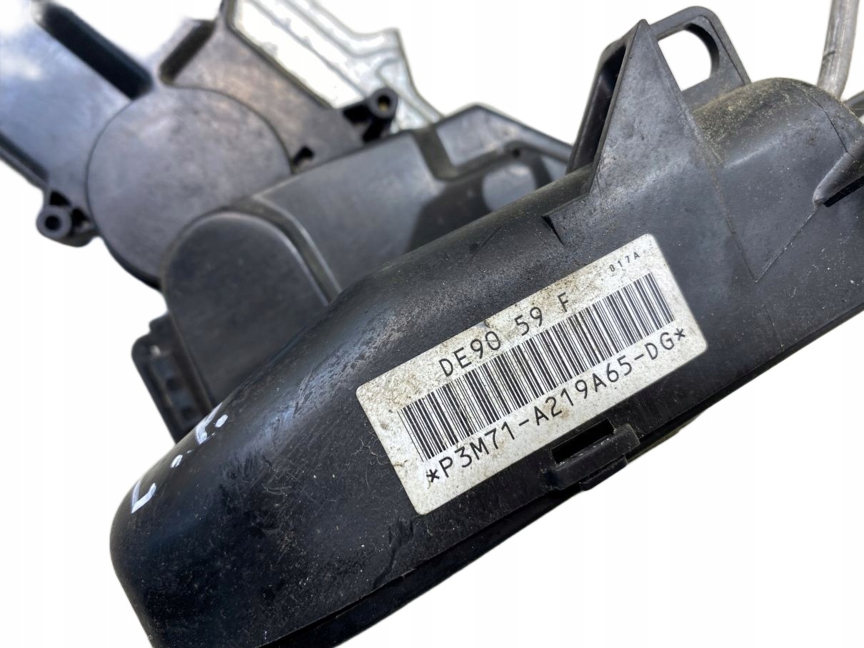 lock door left front MAZDA 2 6 PIN 3M71-A219A65-DG