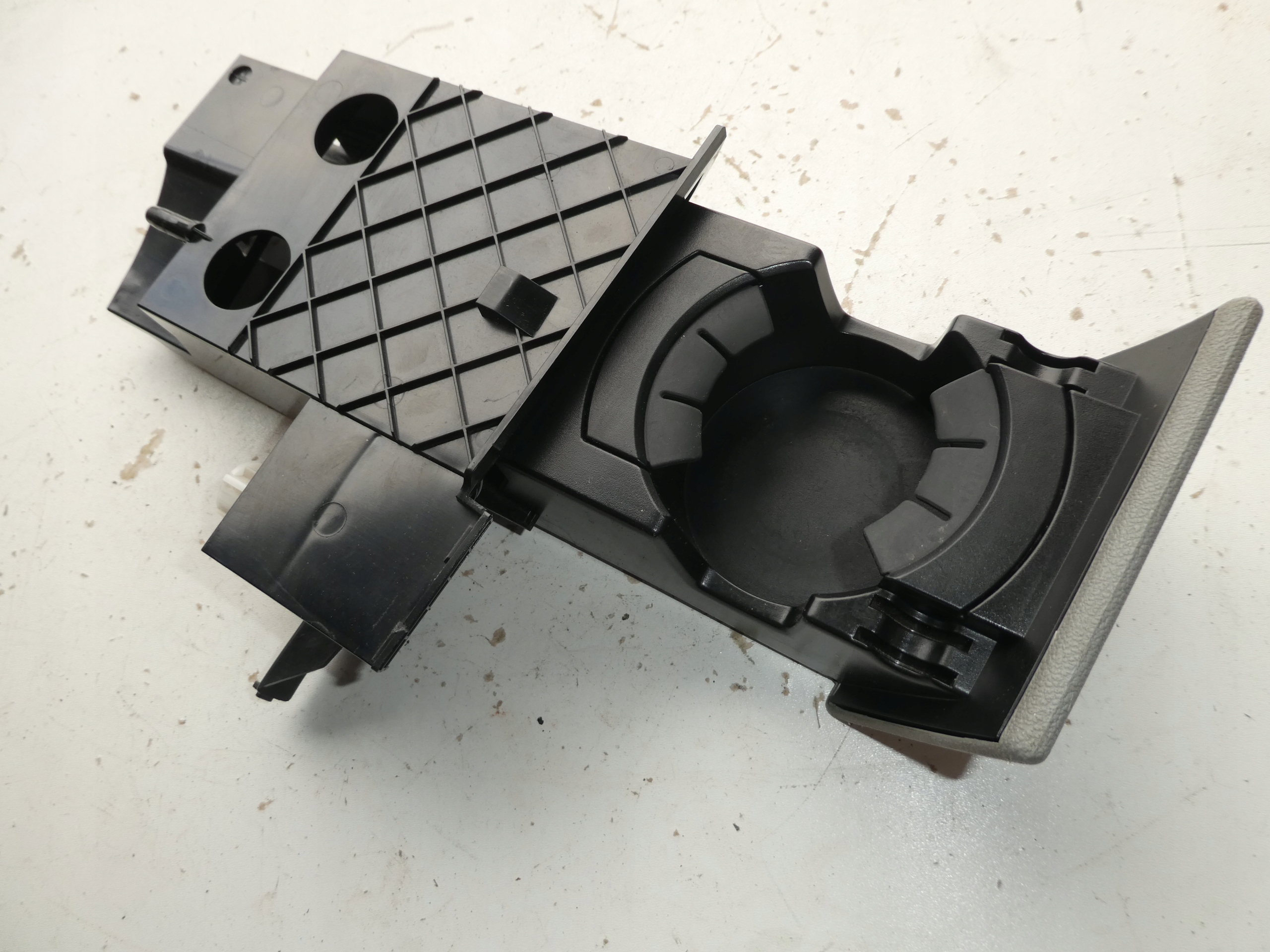 ashtray bracket for KUBEK VW TRANSPORTER T5 7H1858601