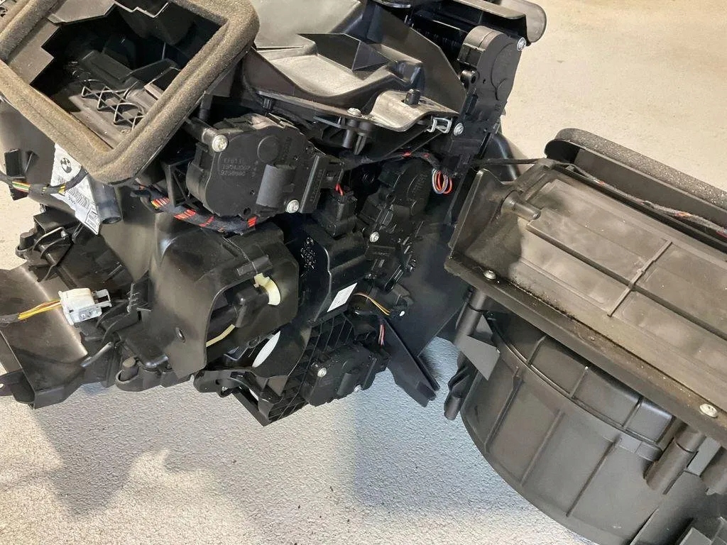 радиатор отопителя BMW 3 E90 E91 9132569