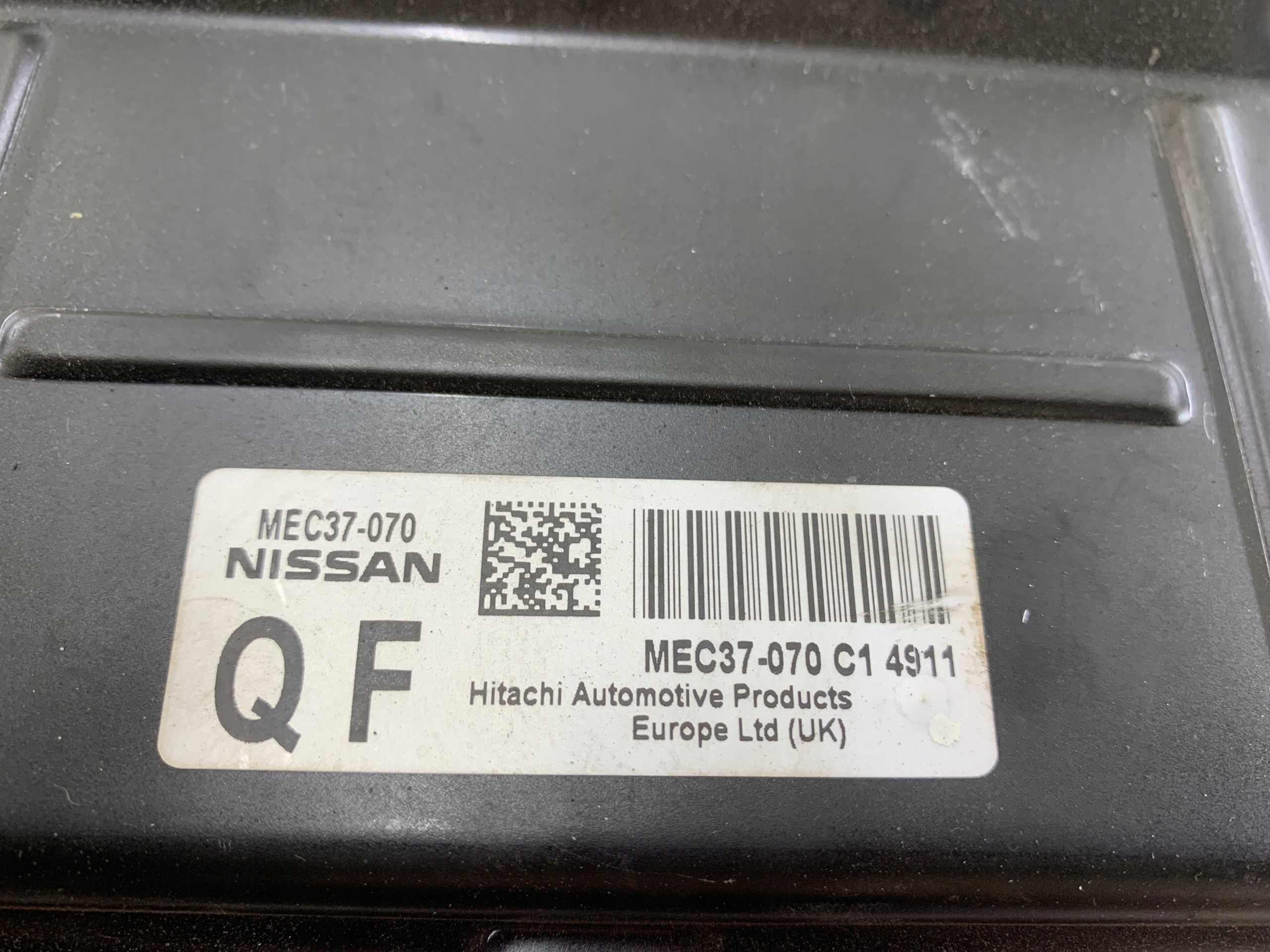NISSAN PRIMERA P12 1.8 unité de commande électronique uce moteur MEC37-070