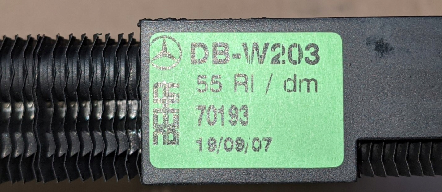 Mercedes Benz E Klasa W203 chlodnica Car type Passenger cars