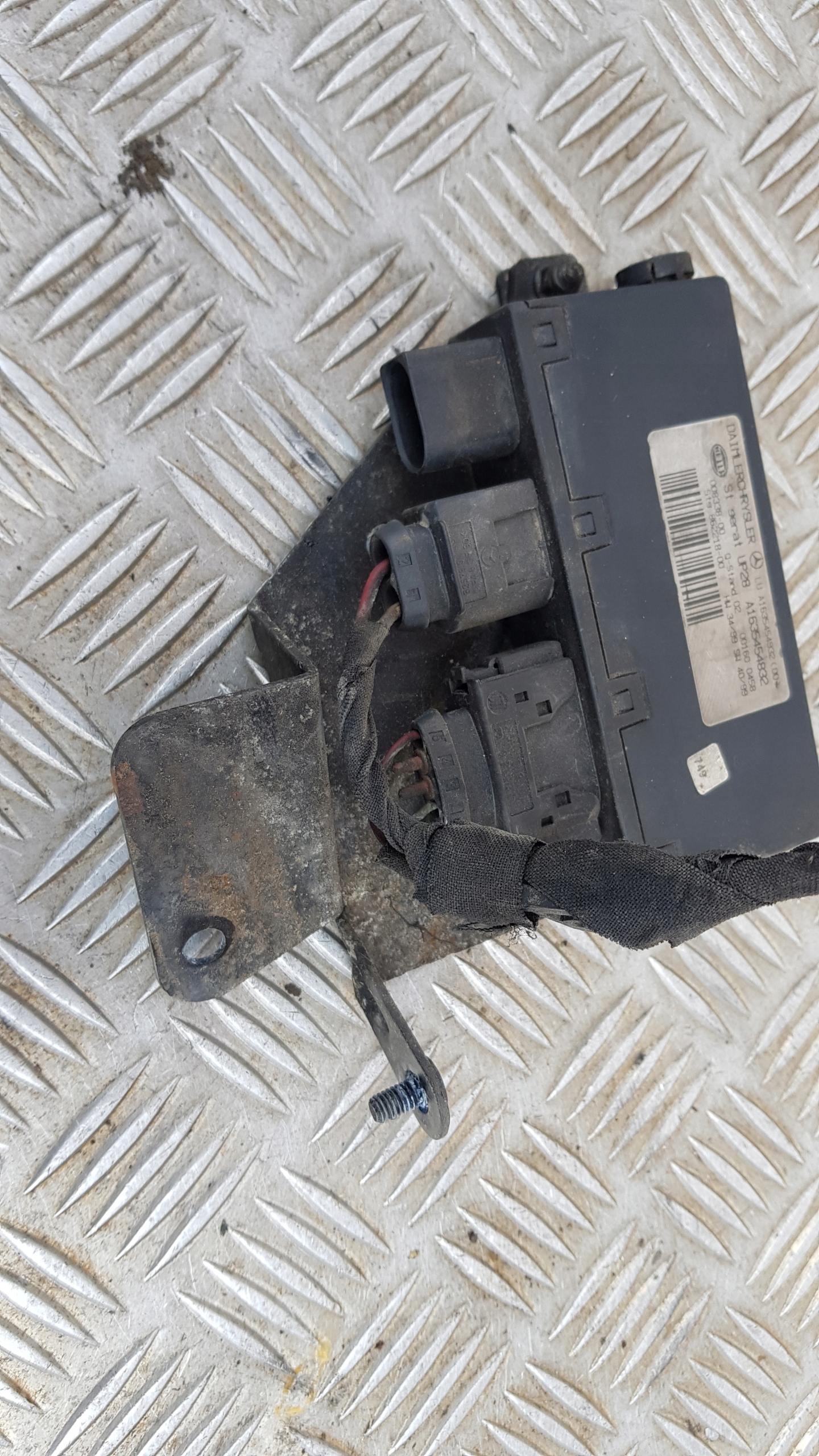 MERCEDES W163 control unit vacual A1635454832
