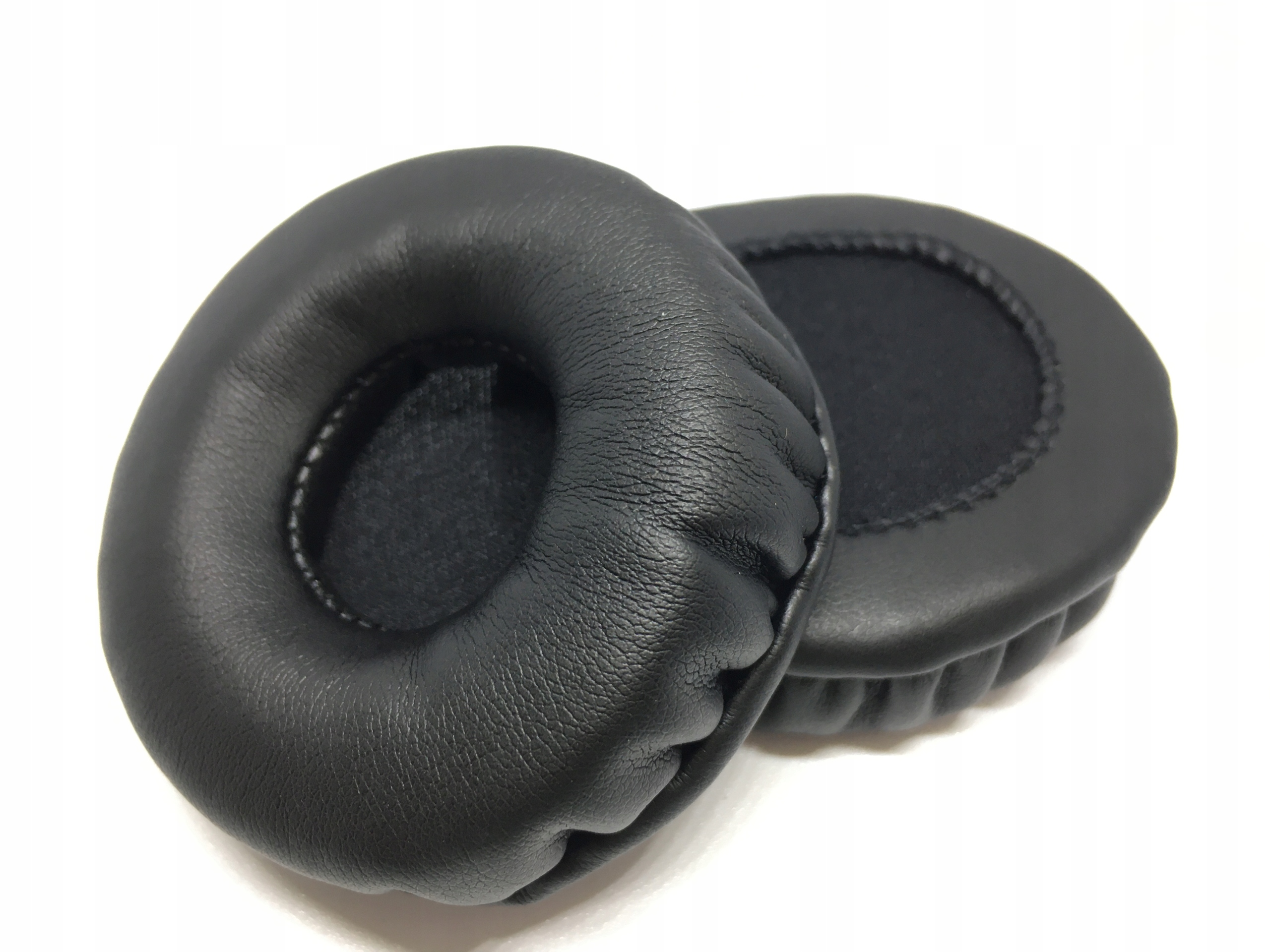 GĄBKI NAUSZNIKI NA SŁUCHAWKI PADY SŁUCHAWEK 60 MM Marka Soundy