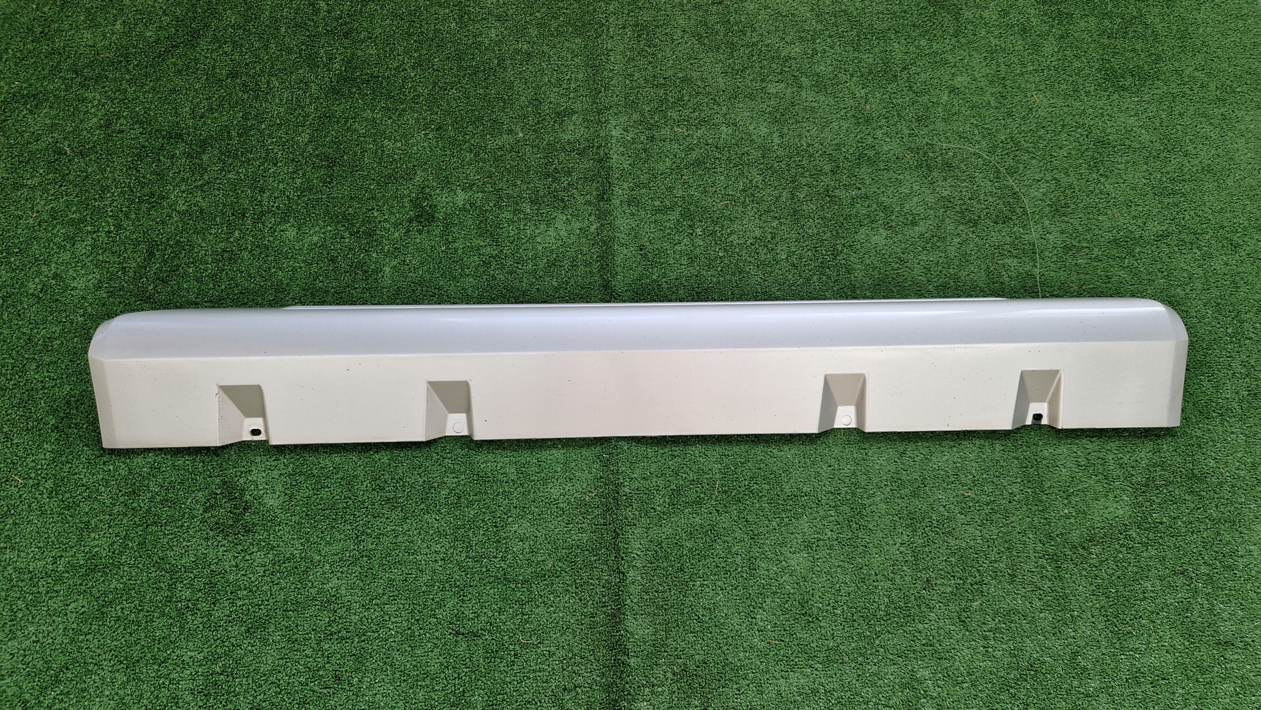moulding threshold threshold right SUZUKI JIMNY 1998R > 2017R w COLOR