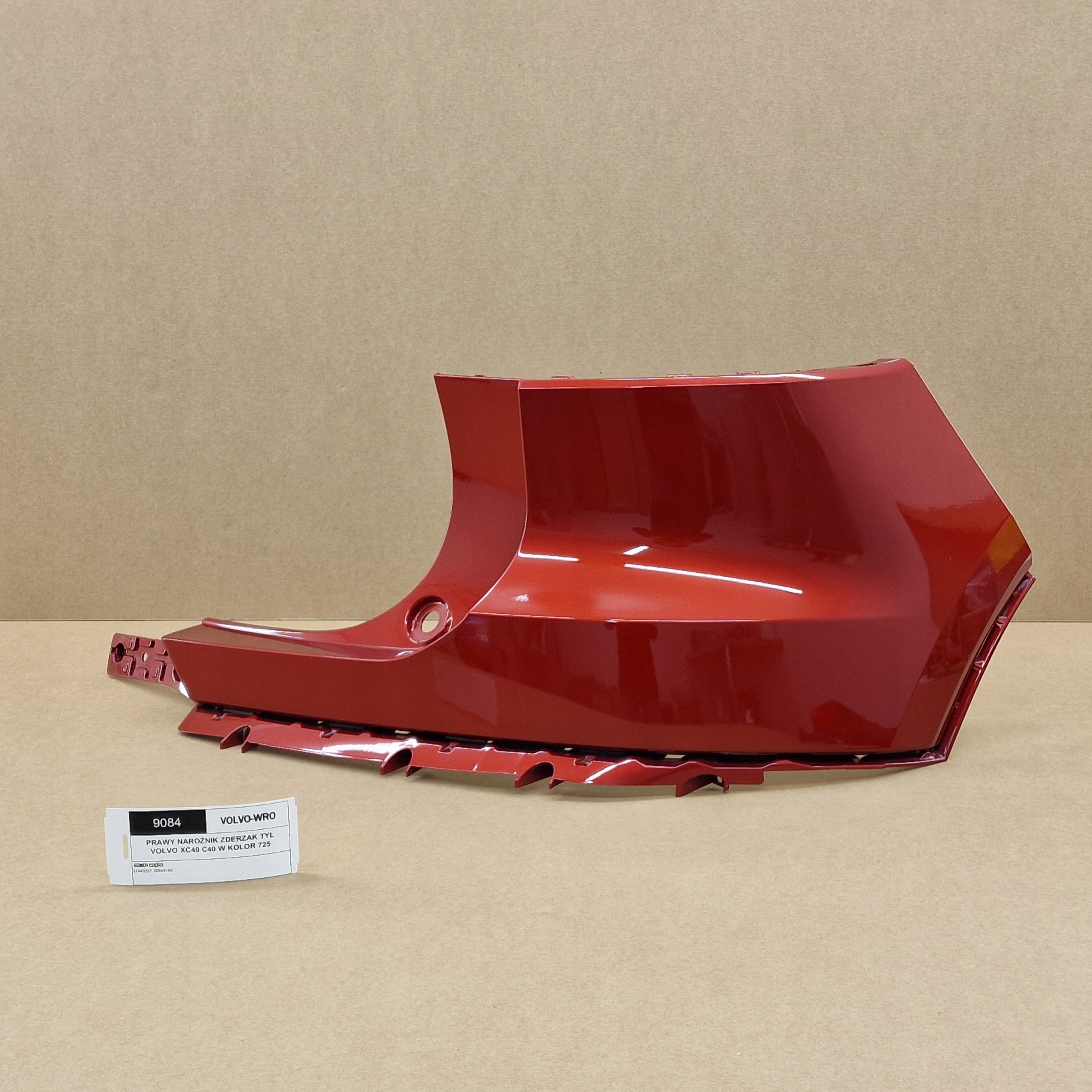 right corner bumper rear part VOLVO XC40 EX40 colour 725
