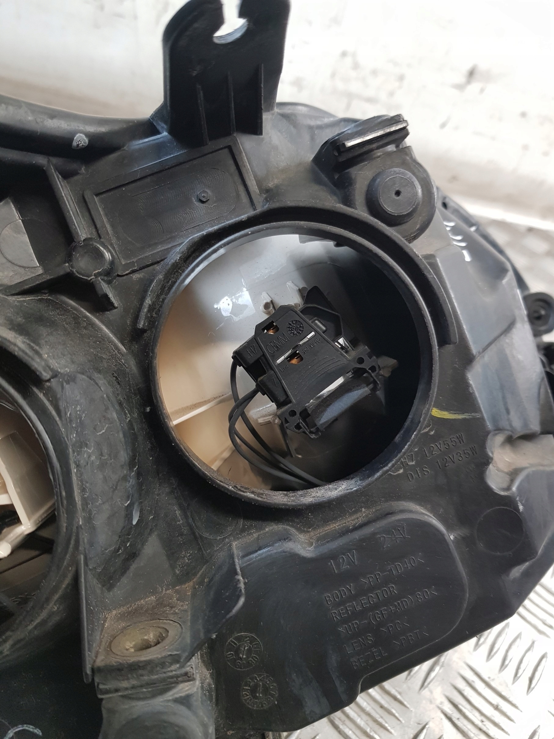light left front 8M5113W030CE FORD FOCUS MK2 LIFT 09R- EUROPA