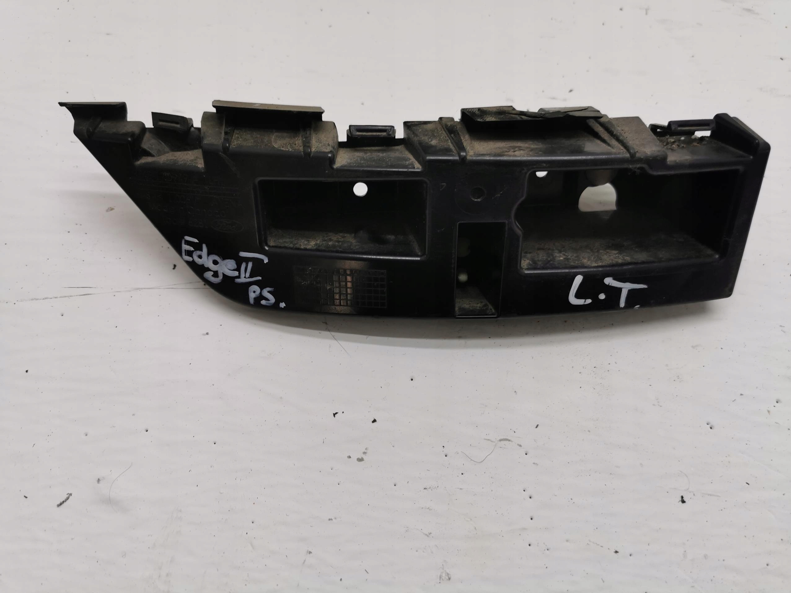 bumper bracket left rear part FORD EDGE II KT4B-17D949-A