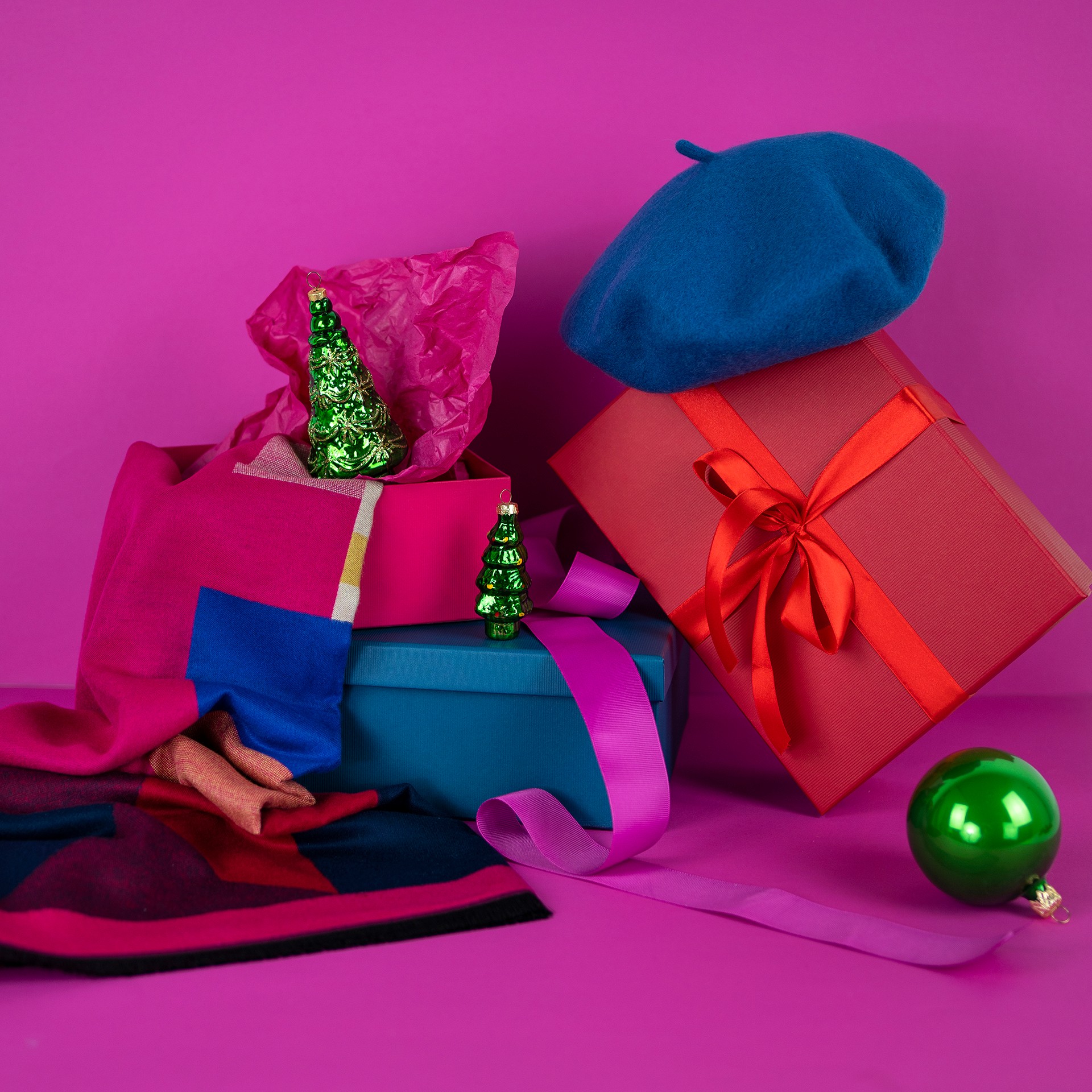 Beret Wełniany Francuski Klasyczny Różowy Damski Model Daily Classic