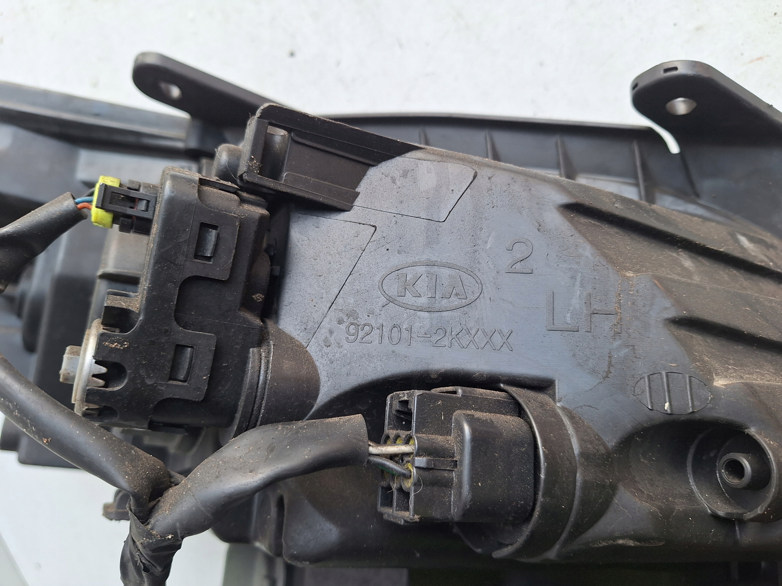 KIA SOUL and LIFT 11-14 light left UK
