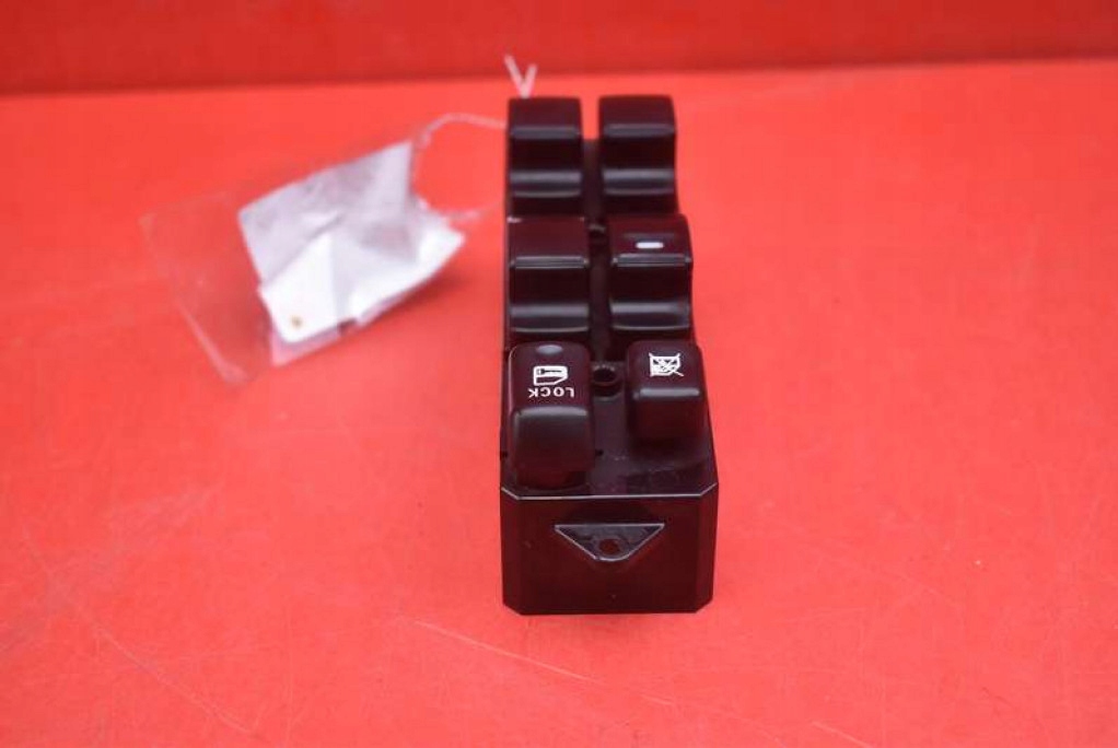 control panel of the window EU 8608A185 PEUGEOT 4007 07-12