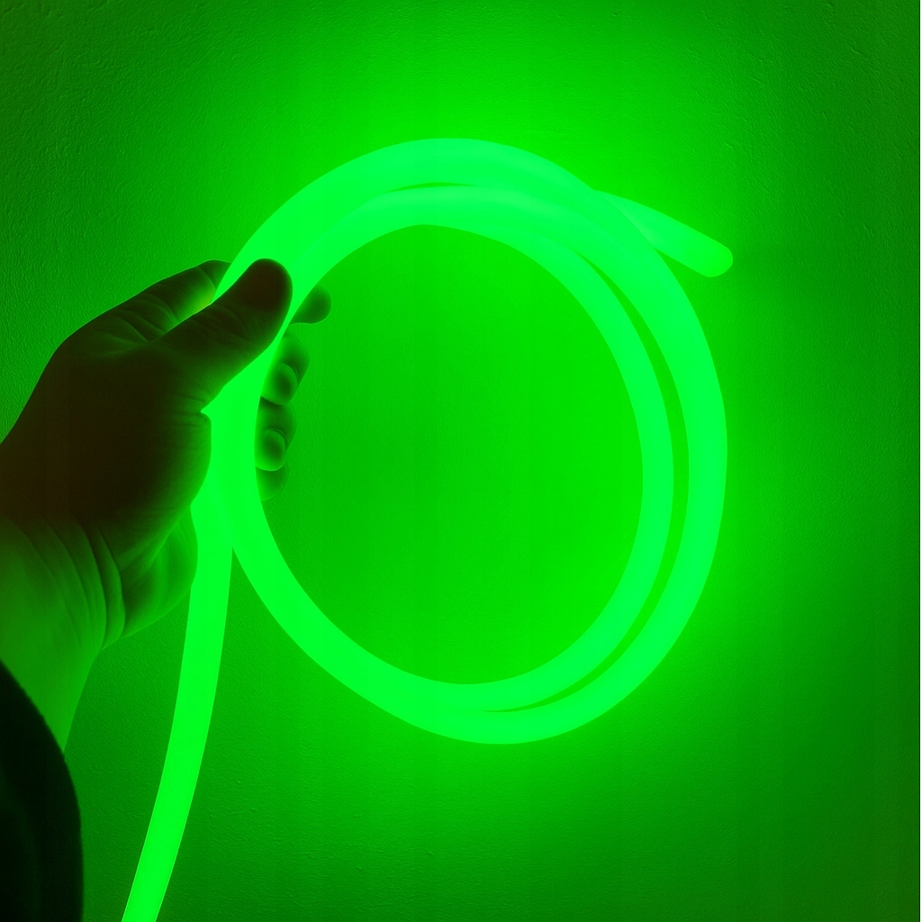 Zielony Neon LED Flex 230V Taśma Okrągła 360° IP67 Na metry