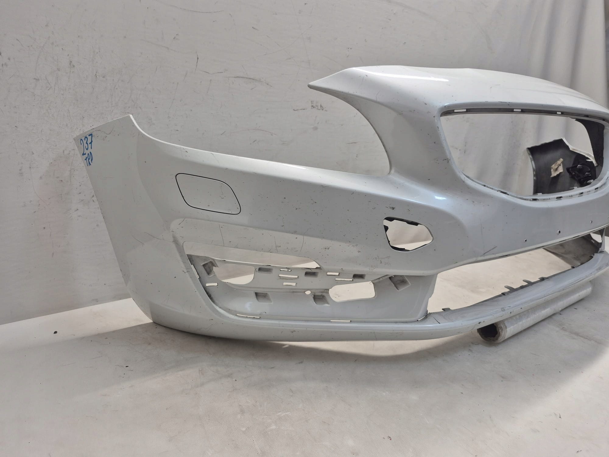VOLVO V60 and 1 S60 II 2 LIFT 13-18 bumper front front washer