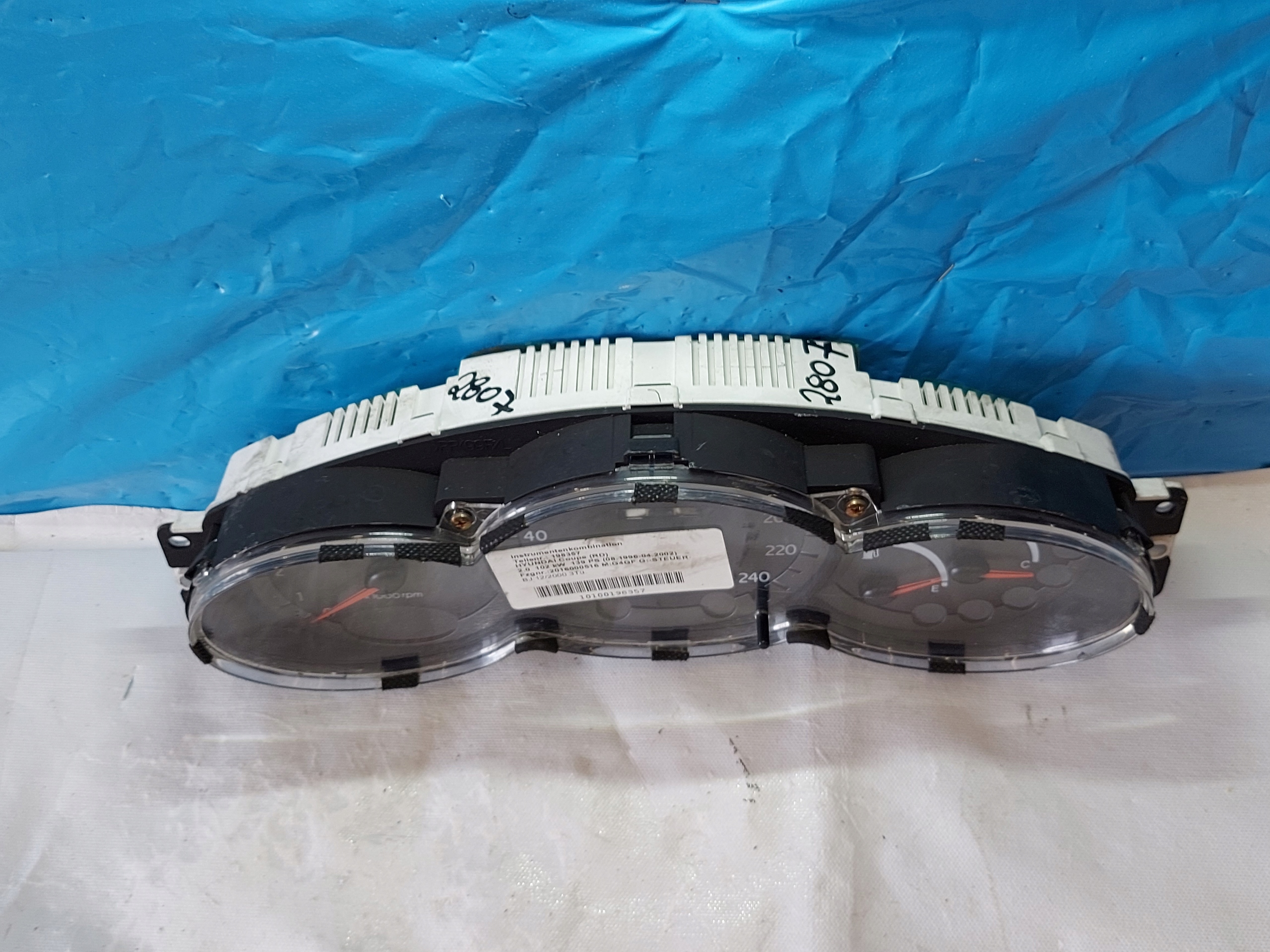 dials clock HYUNDAI COUPE RD 2.0 16V 200001157