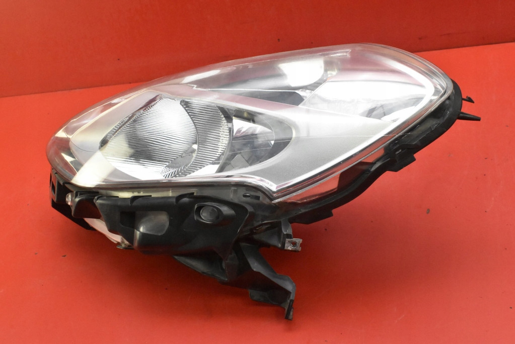 REFLEKTOR left light front EU 8200892493 RENAULT CLIO 3 III LIFT 09-12