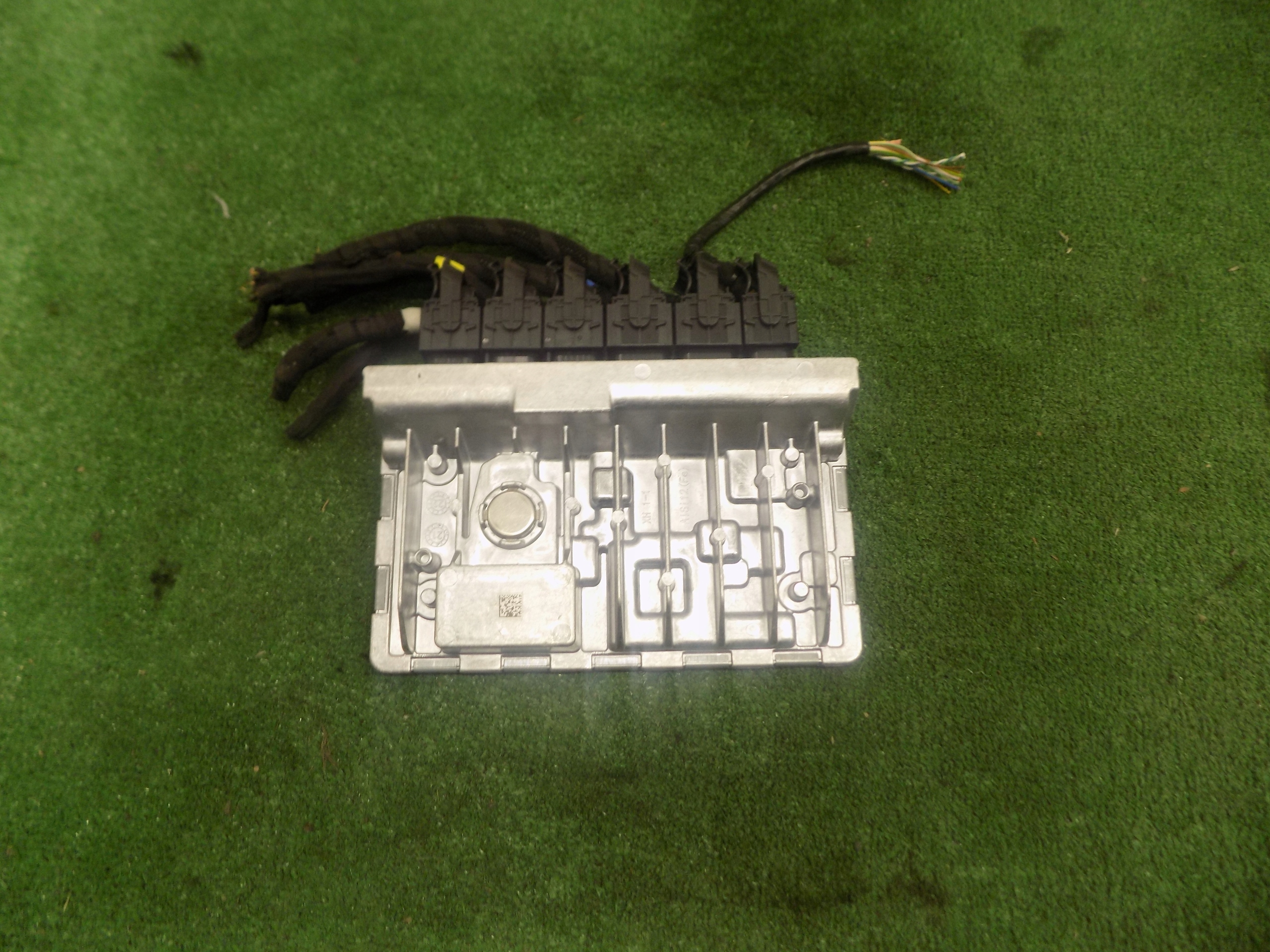 BMW U06 computer control unit of the engine ECU 5A5AA39