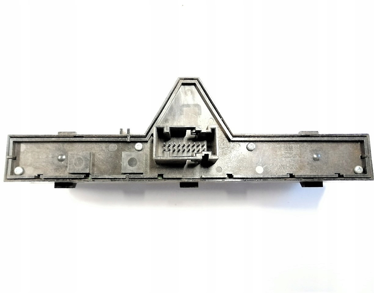 PANEL Leuchten des warnblickschalters 13323699 UJ OPEL CORSA D