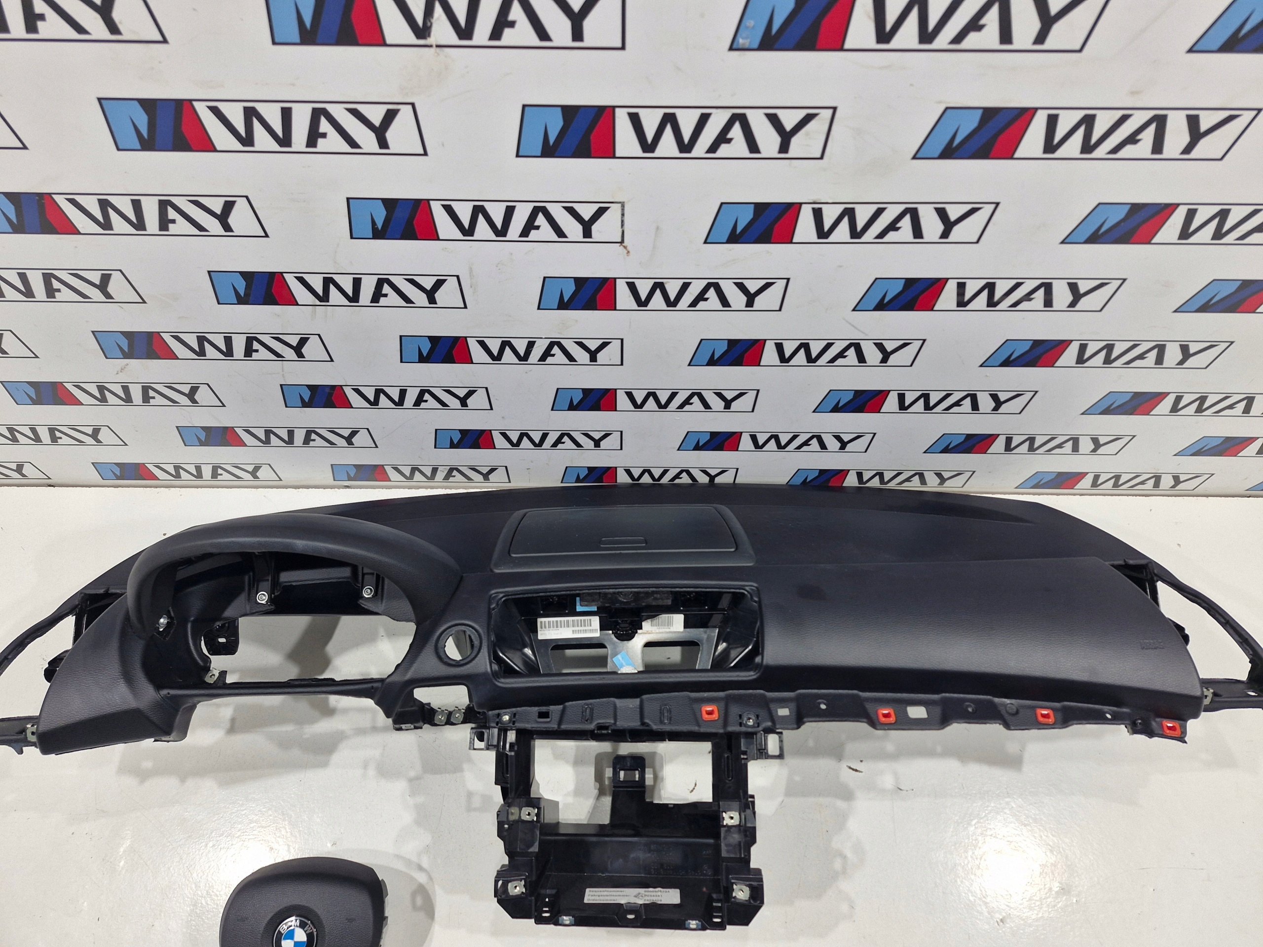 BMW E81 E87 dashboard console original airbag tension belts adjusters KOMPLET