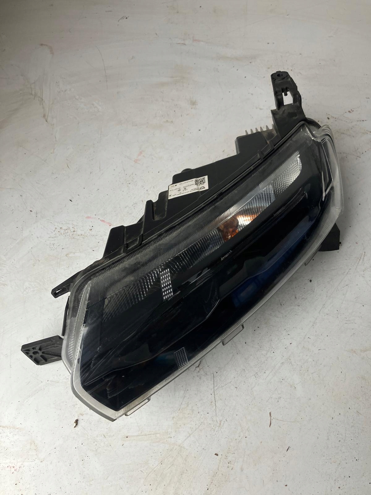 light LED DRL left front DACIA SPRING 266052417R BDB