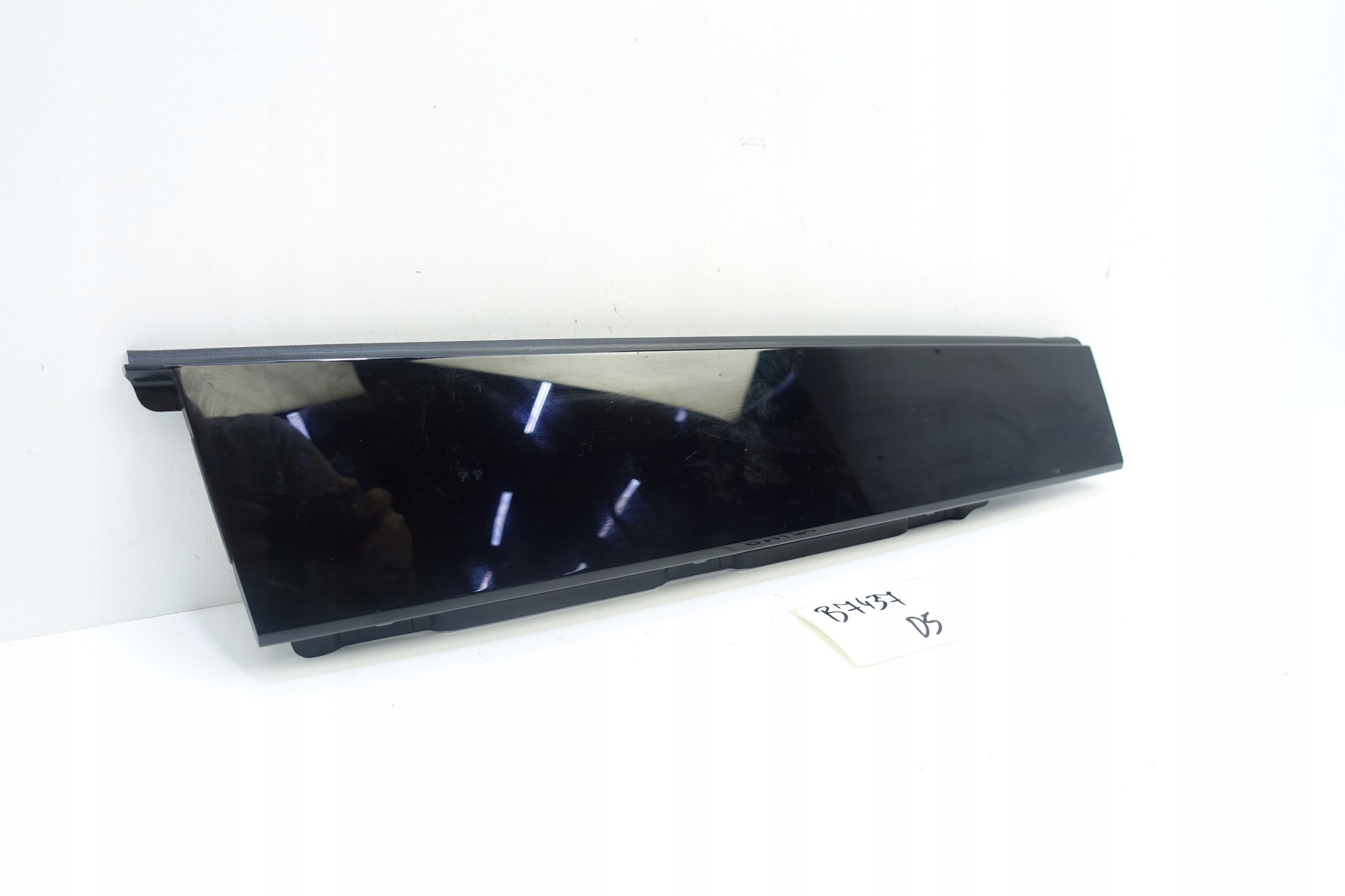 moulding door left rear part AUDI Q3 II 83A 83A839901