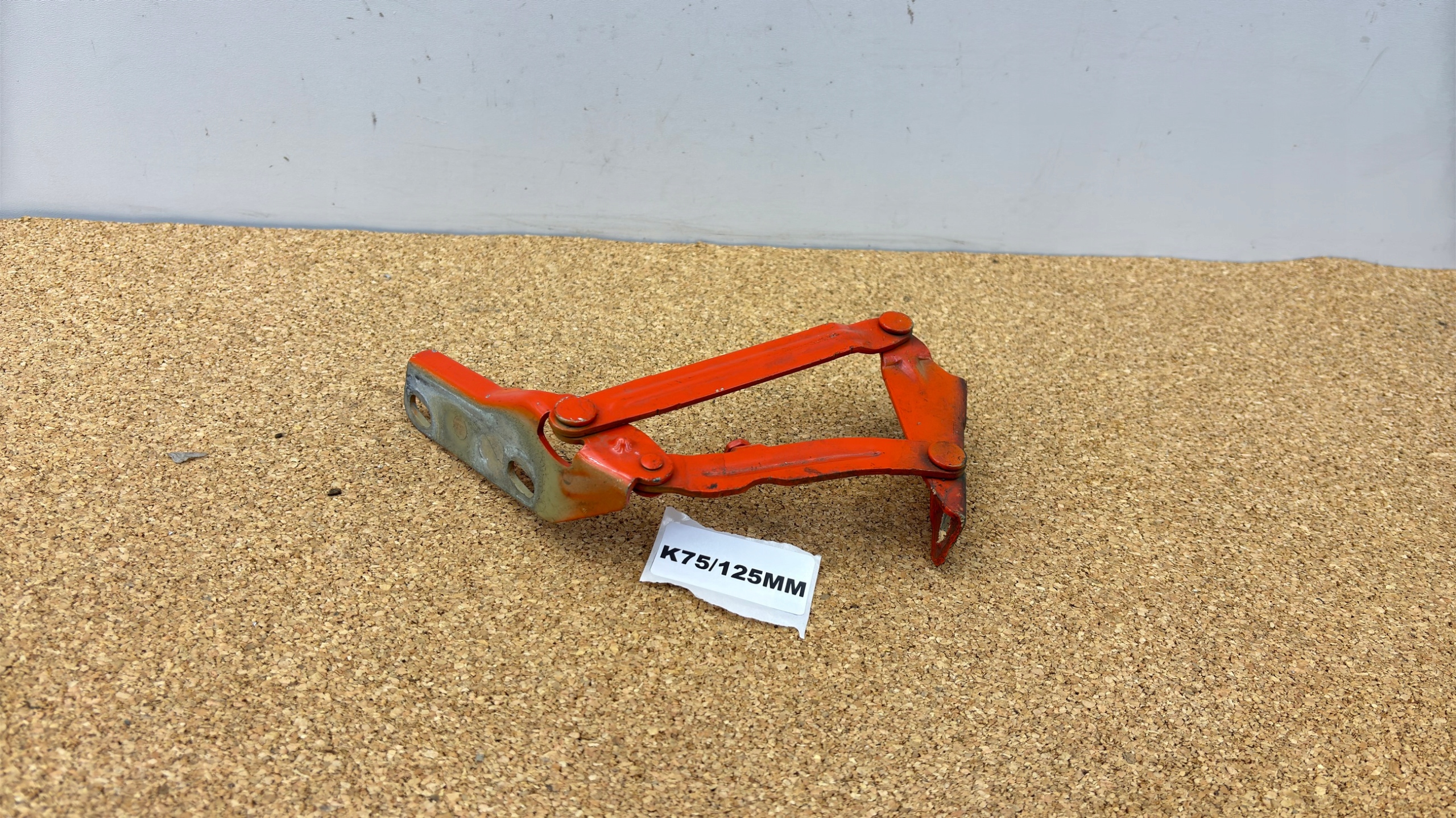 right hinge bonnets MERCEDES SPRINTER 906 VW CRAFTER 9067500121 K75/125MM
