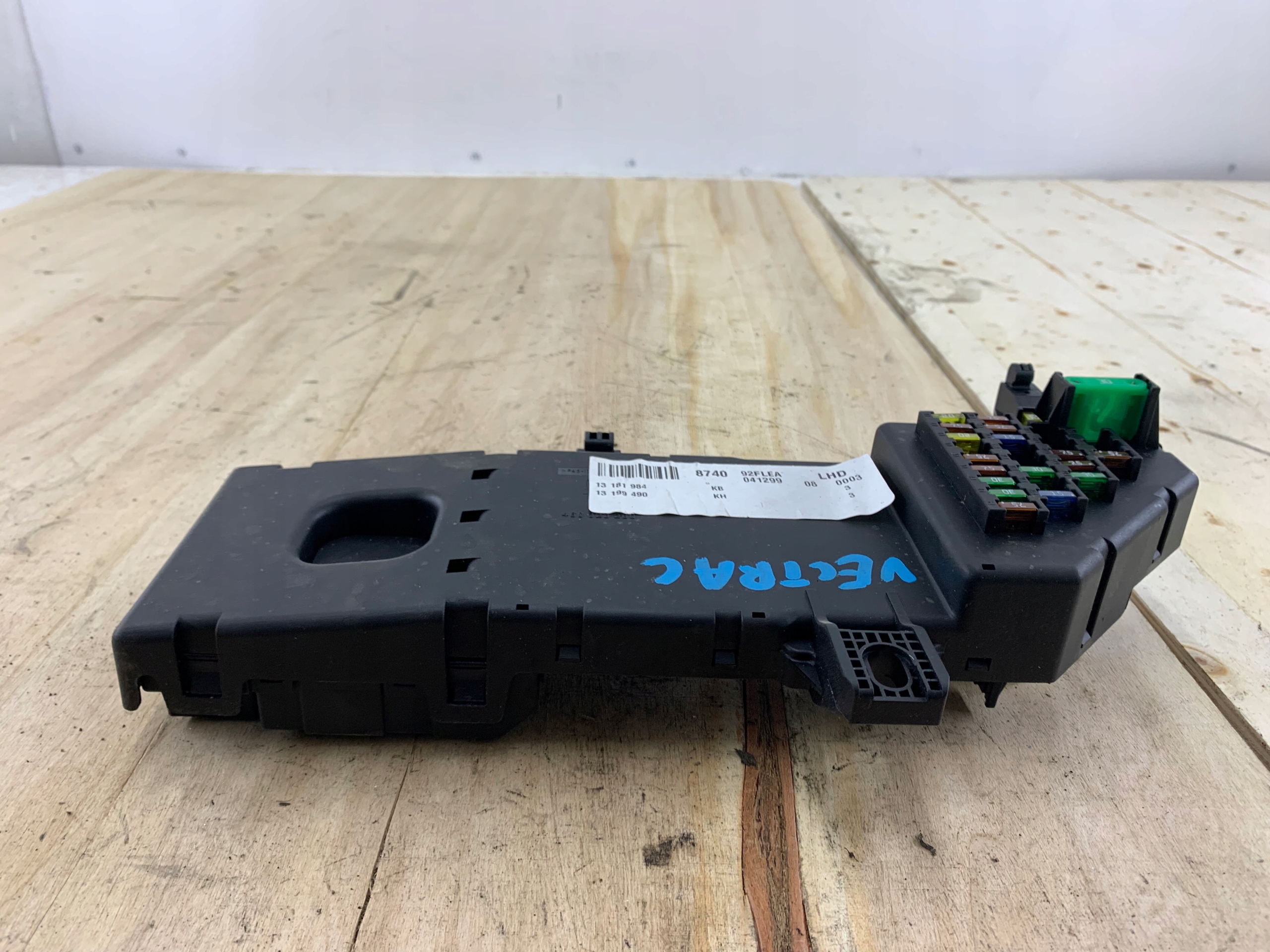 OPEL VECTRA C Module fusibles Unité commande confort 13181984 13199490