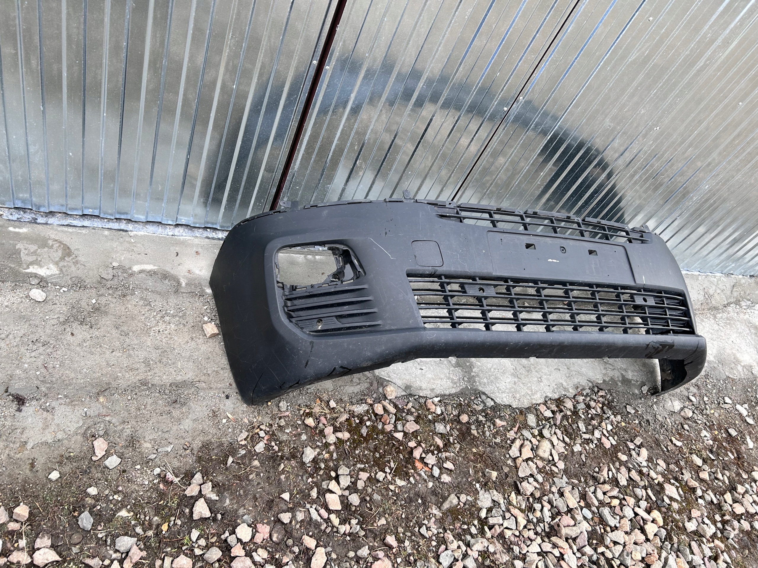 front bumper PEUGEOT PARTNER III nr.00