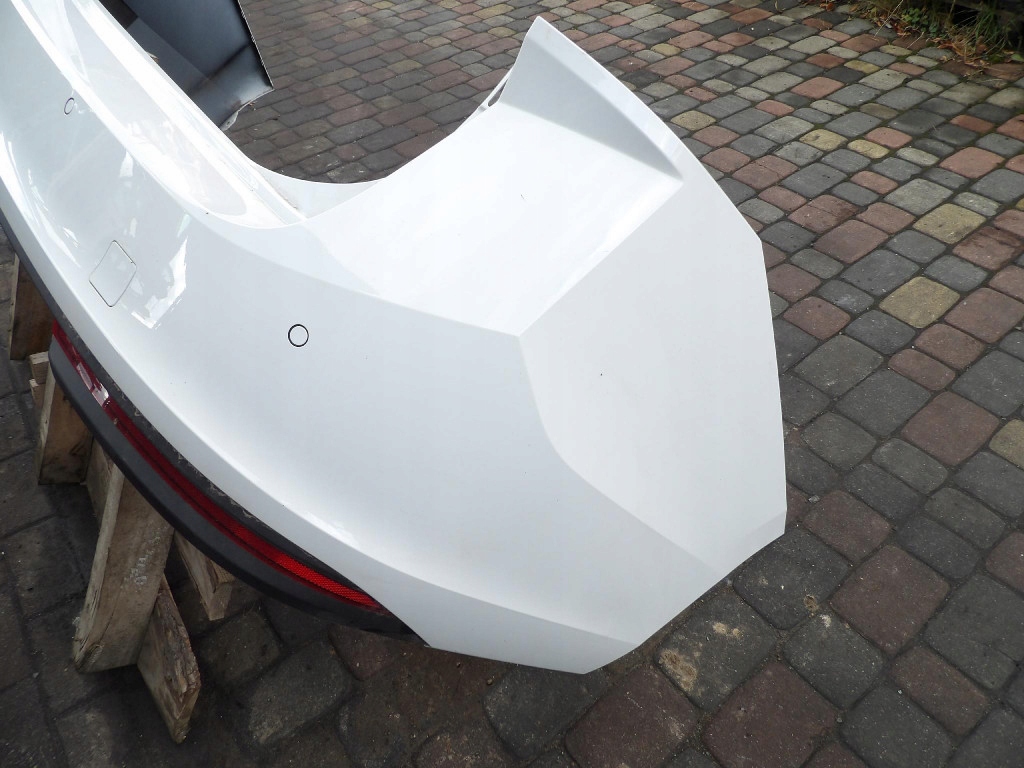 SKODA SUPERB IV 4 KOMBI bumper rear part LC9A