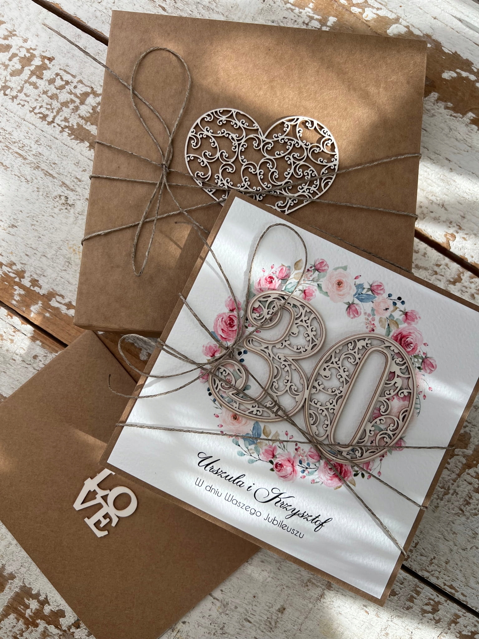 Personalizované ručně vyráběné přání k výročí svatby z krabice