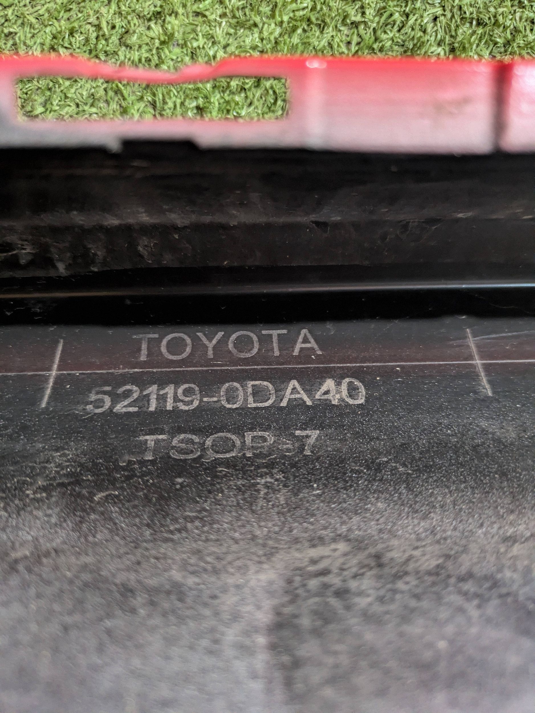 front bumper front TOYOTA YARIS III LIFT 17- NR.Z9845