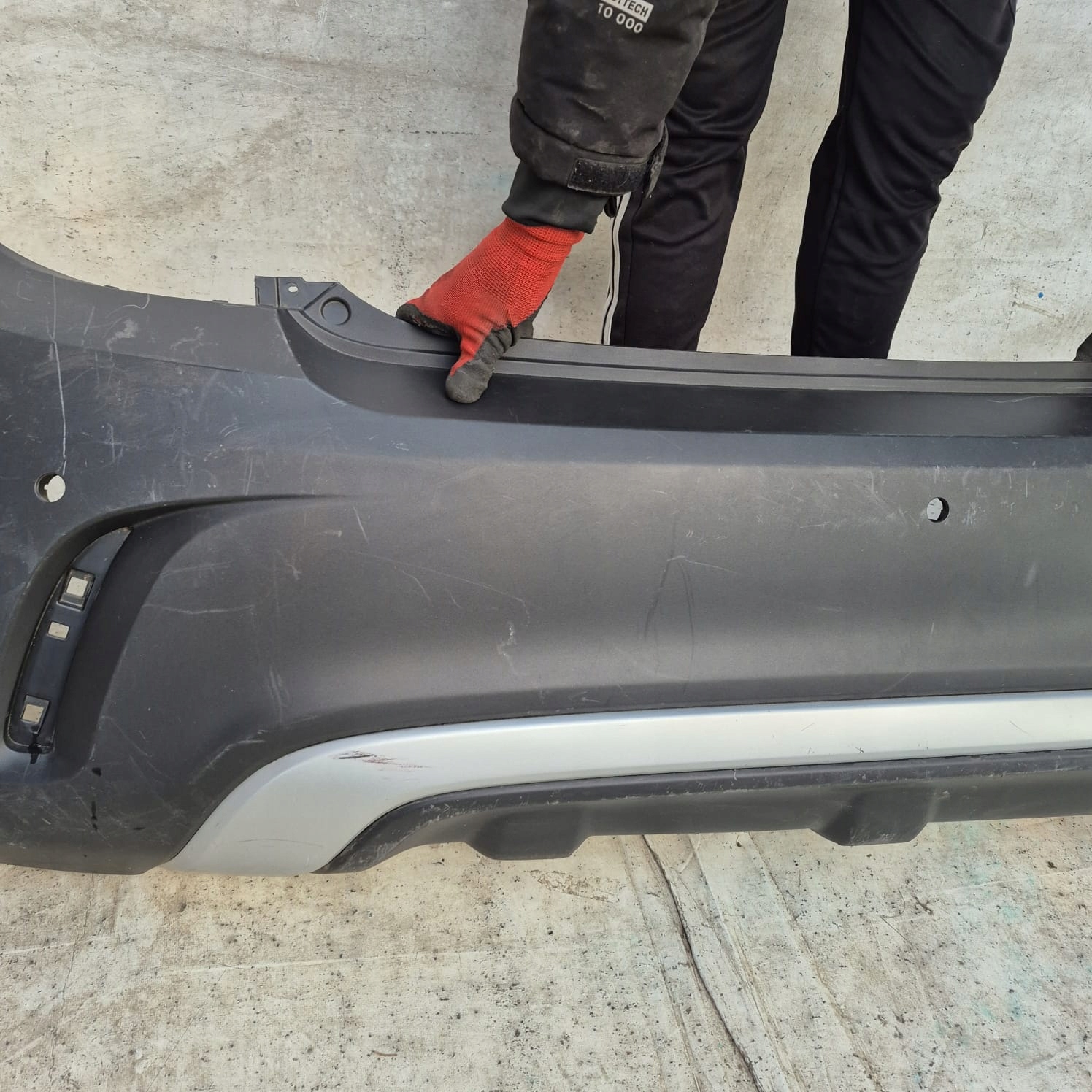 OPEL KARL ROCKS 16- bumper rear part rear PDC 42453387