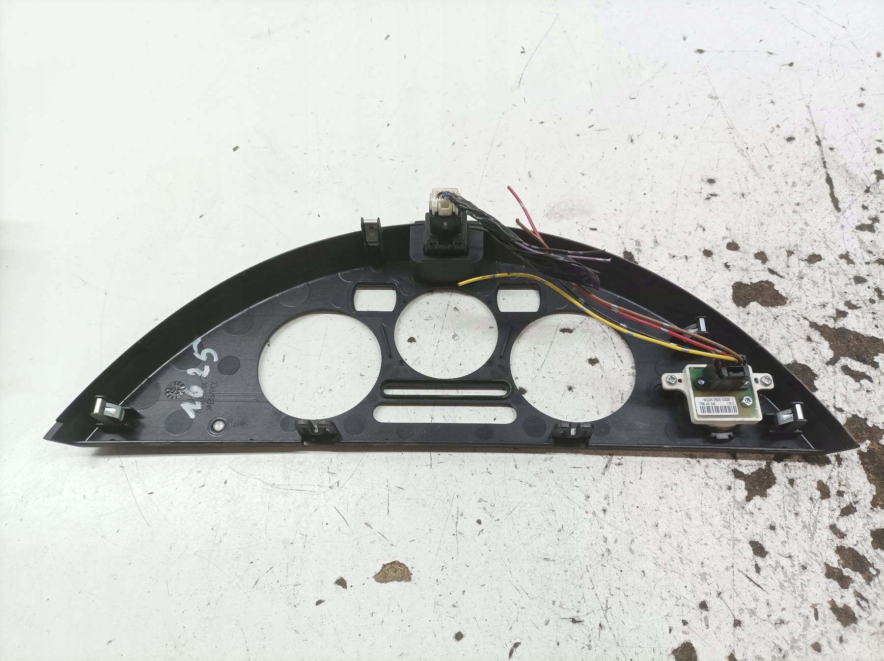 cover frame PANELU air conditioning devices Mitsubishi Outlander II (2005-2013)