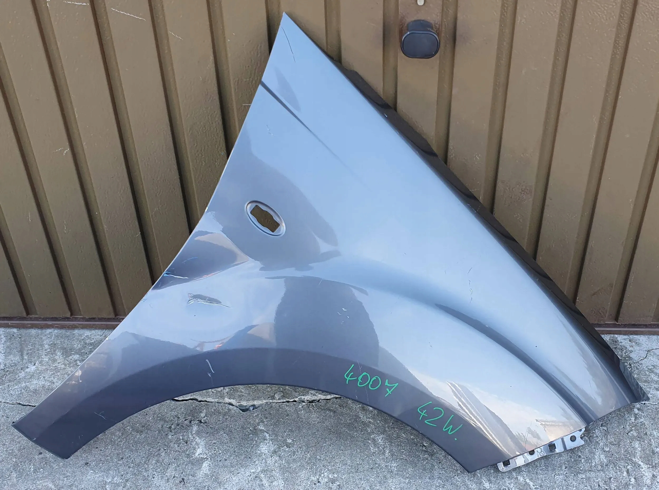 Peugeot 4007 Citroen C-crosser right fender front front $