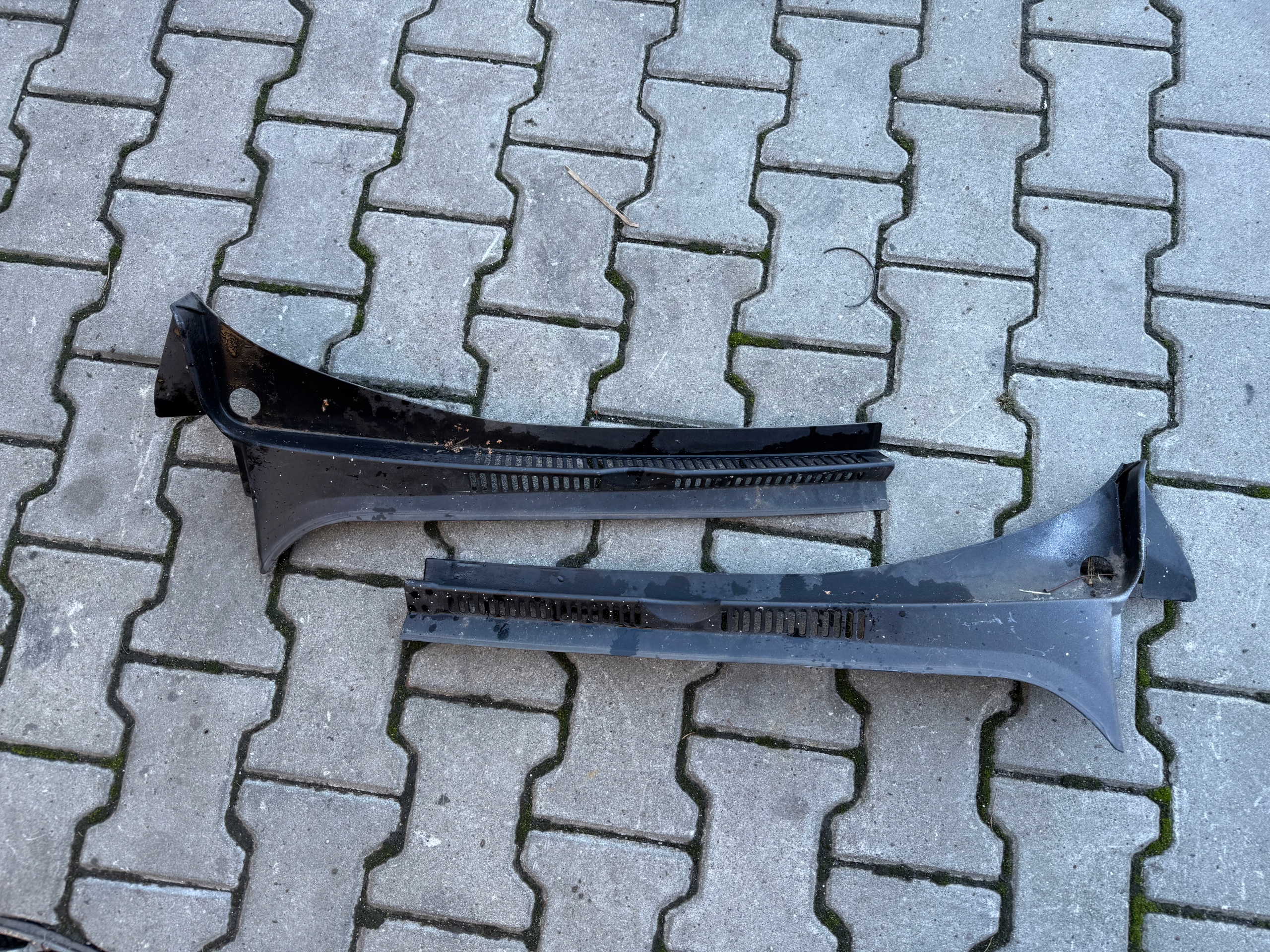 torpedo complete VW GOLF V plus original 5M0819403B 5M0819404B