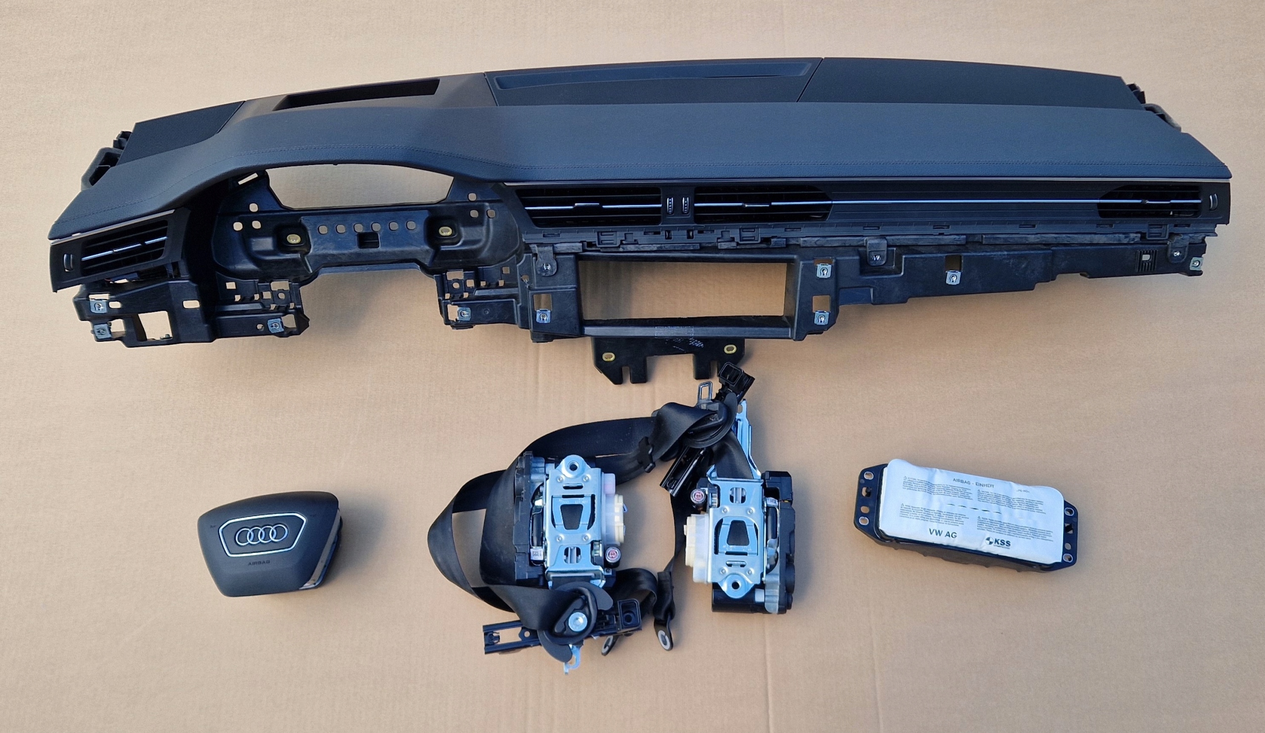 ПАНЕЛЬ ПРИЛАДІВ ТОРПЕДA ПРИБОРНА AUDI A7 A6 C8 ОРИГІНАЛ SKORA ГОЛОВА UP КОМПЛЕКТ