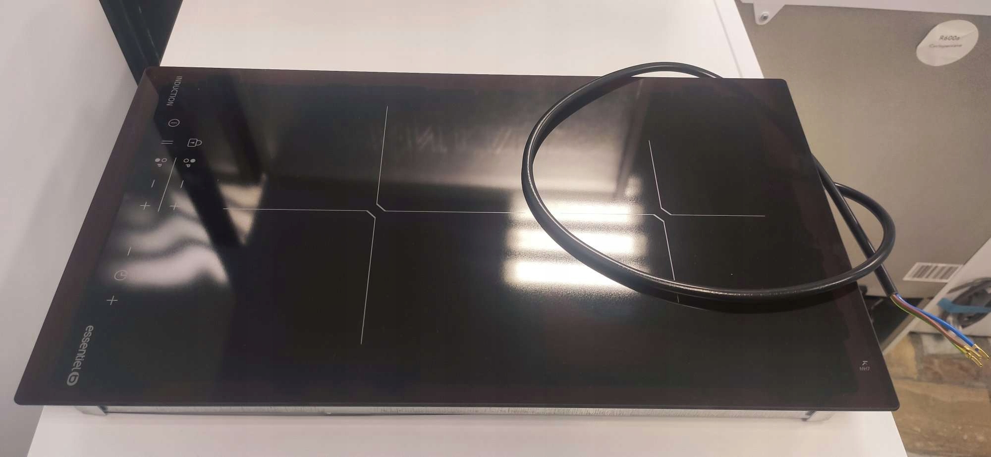 Płyta indukcyjna ESSENTIELB EDVI 23 Marka Essentielb