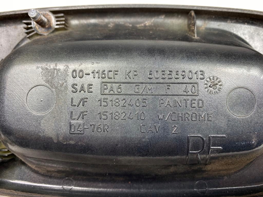 TAHOE SUBURBAN AVALANCHE 00 KLAMKA PRAWY PRZOD Installation side Right front