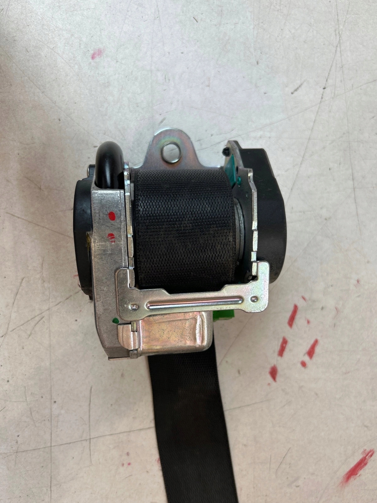 tension belt safety front front right Mercedes Sprinter W906 Crafter and