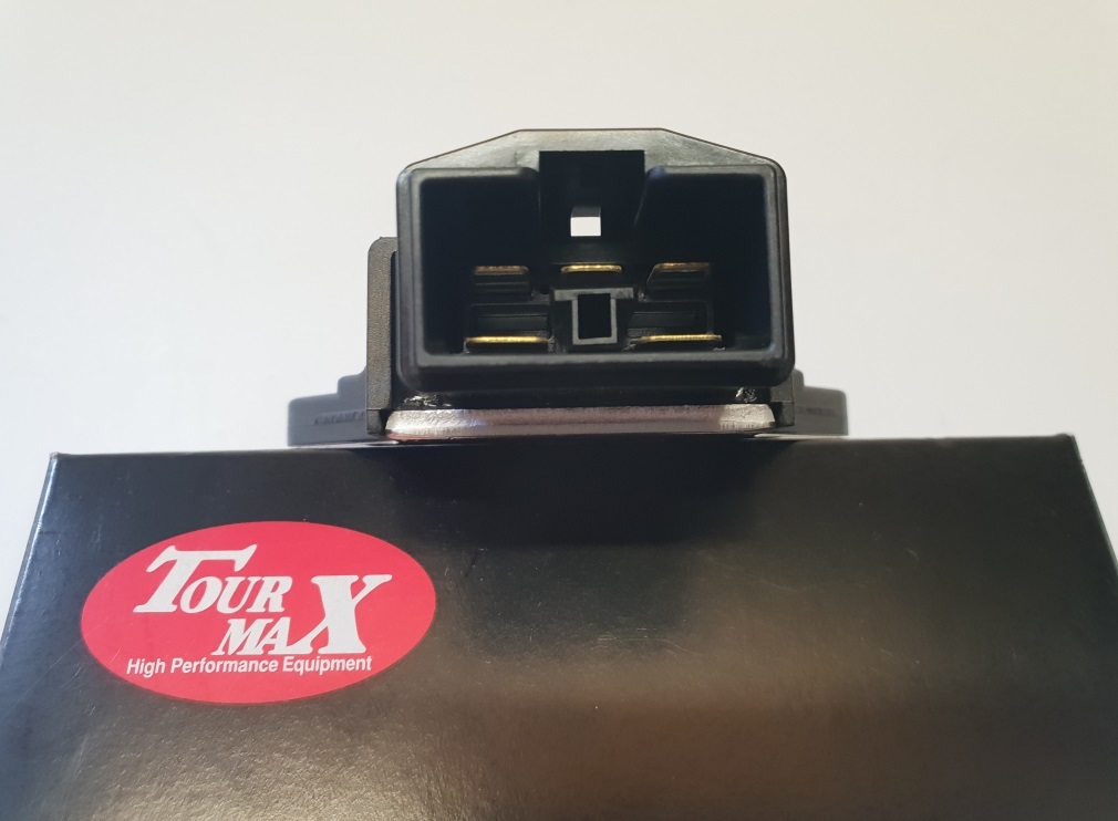 REGULATOR NAPIĘCIA HONDA NSR 125 NT 650 SES 125 Numer katalogowy części RGU-107